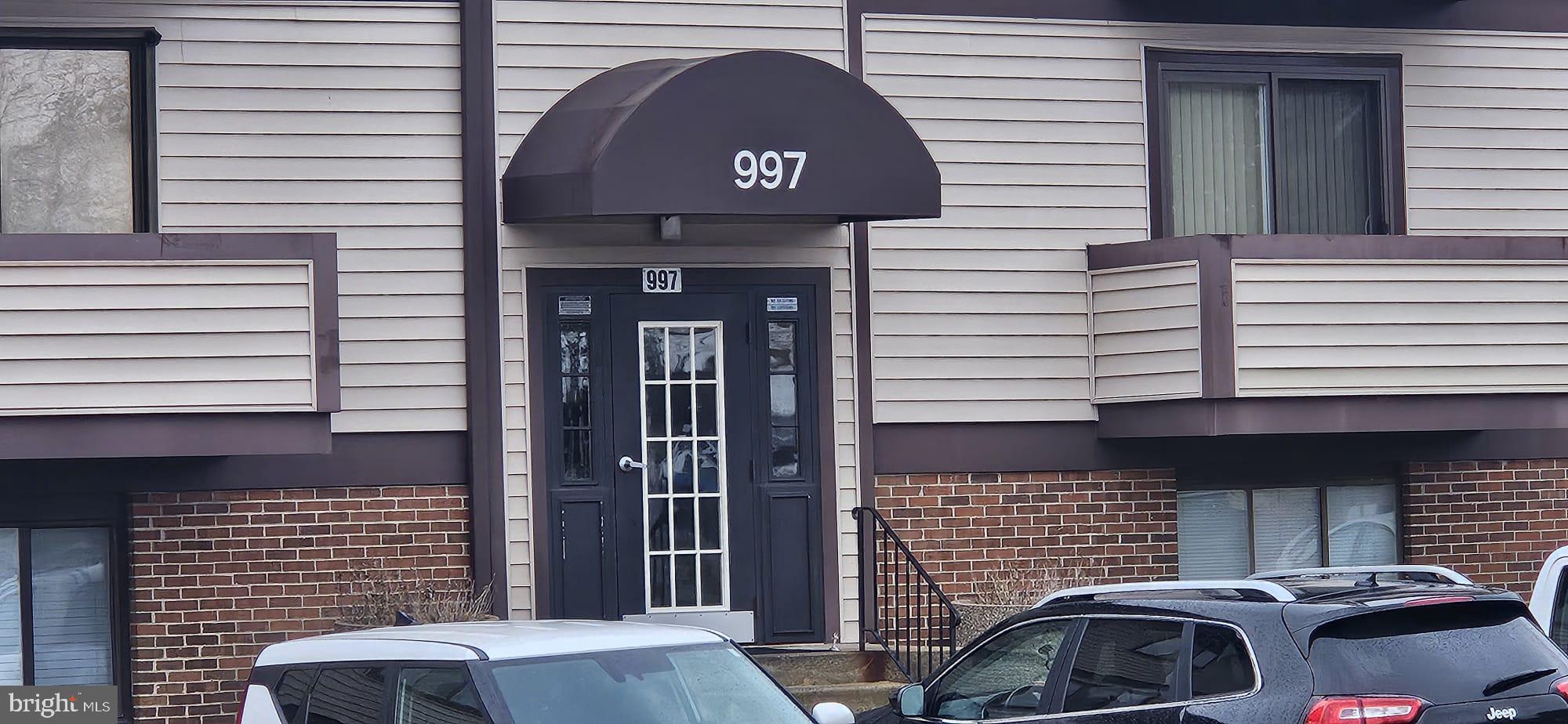 AMBERTOWNE - Residential Lease