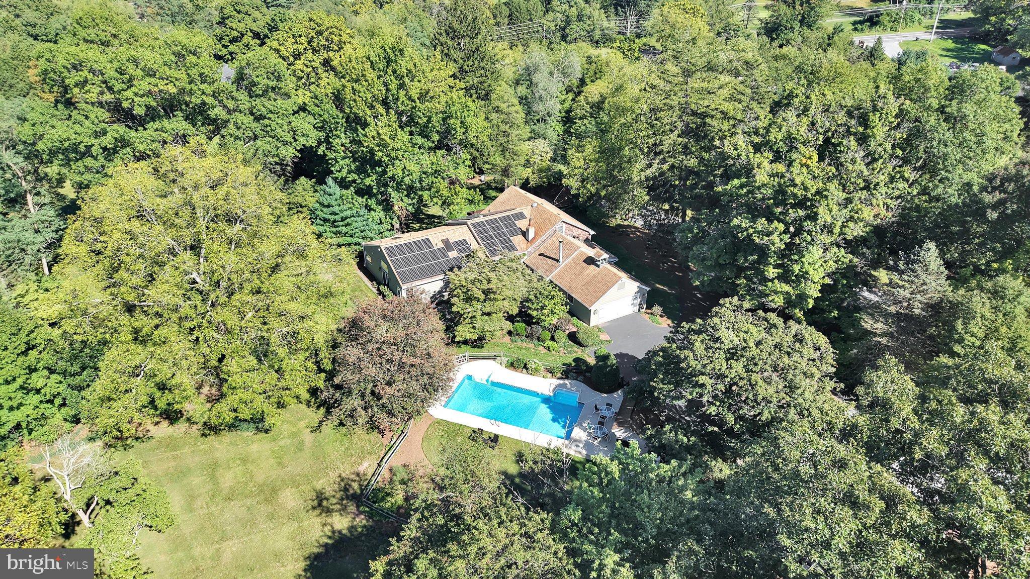 782 MOUNT PENN ROAD