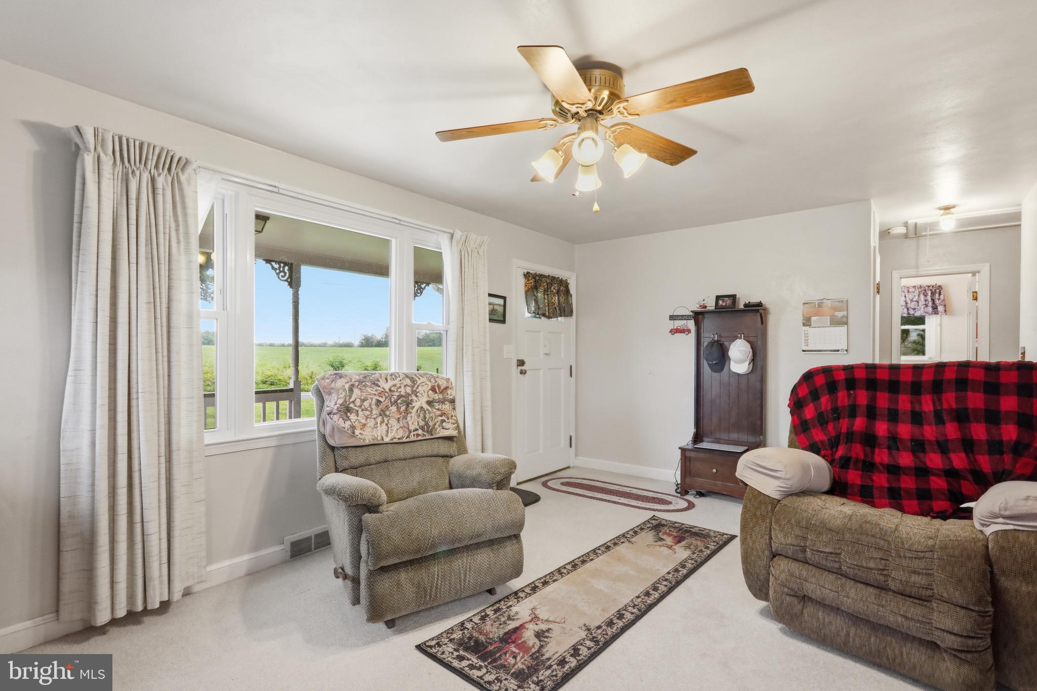 153 TOTTEN LANE