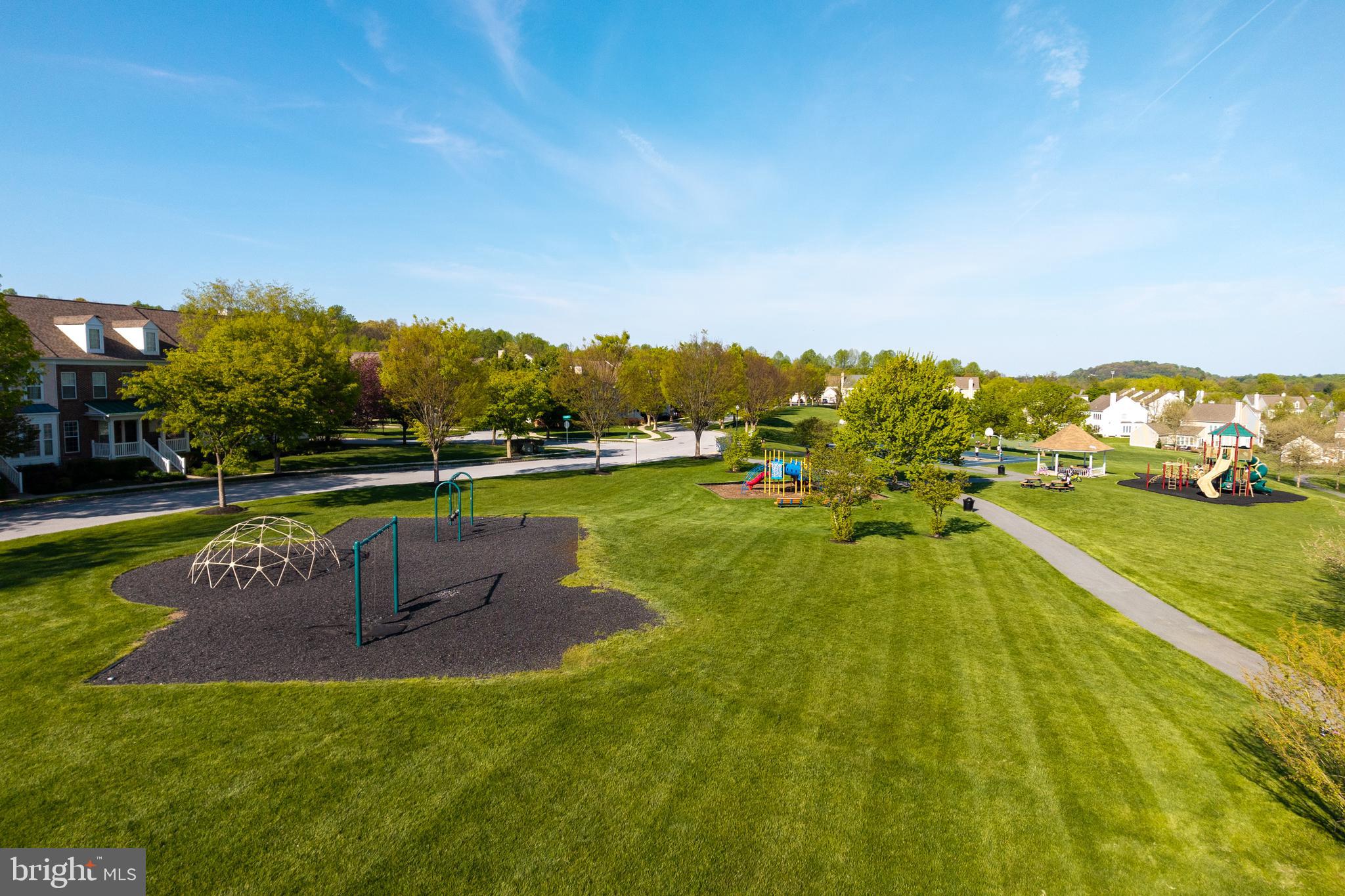 WINDSOR RIDGE - Residential