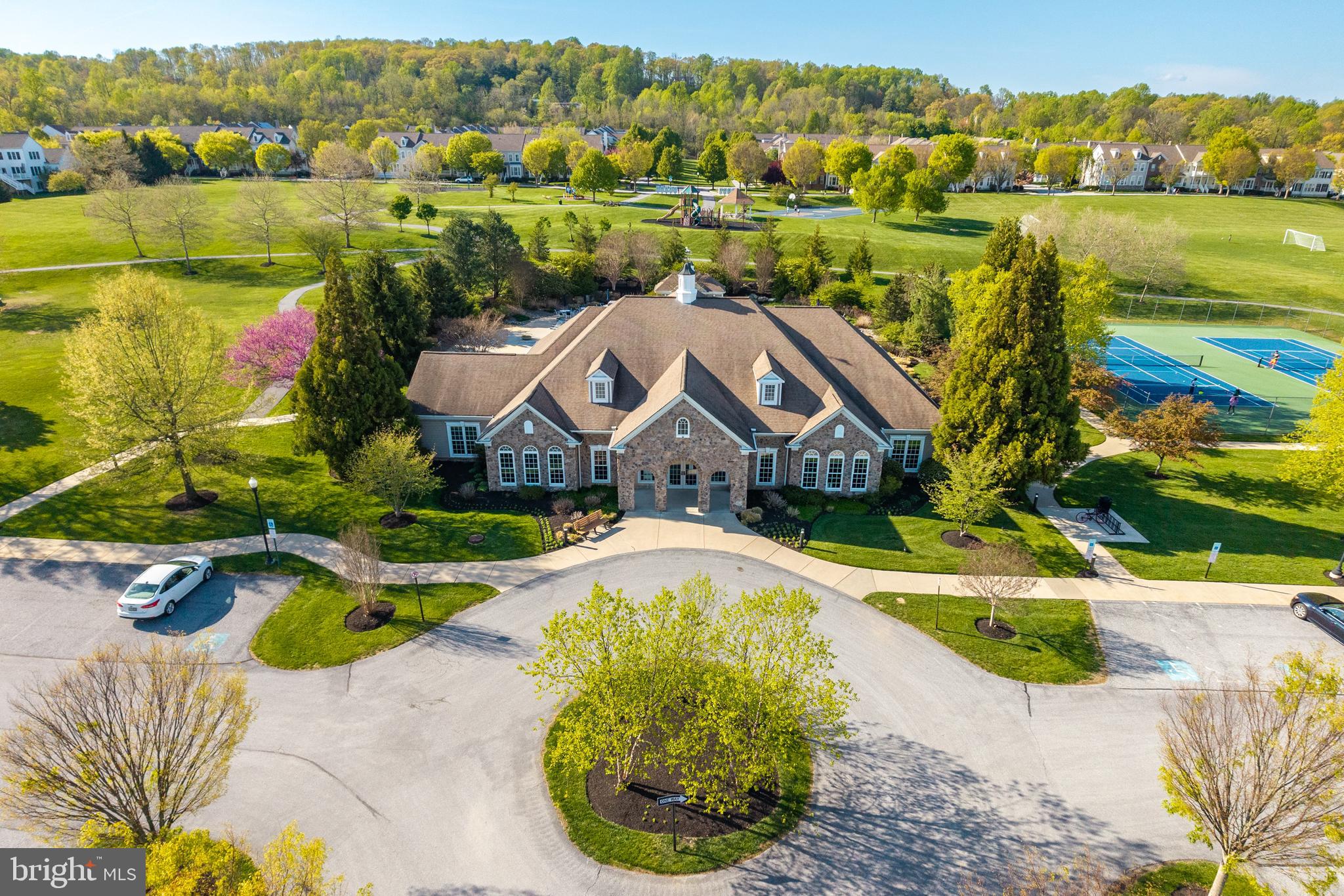 WINDSOR RIDGE - Residential