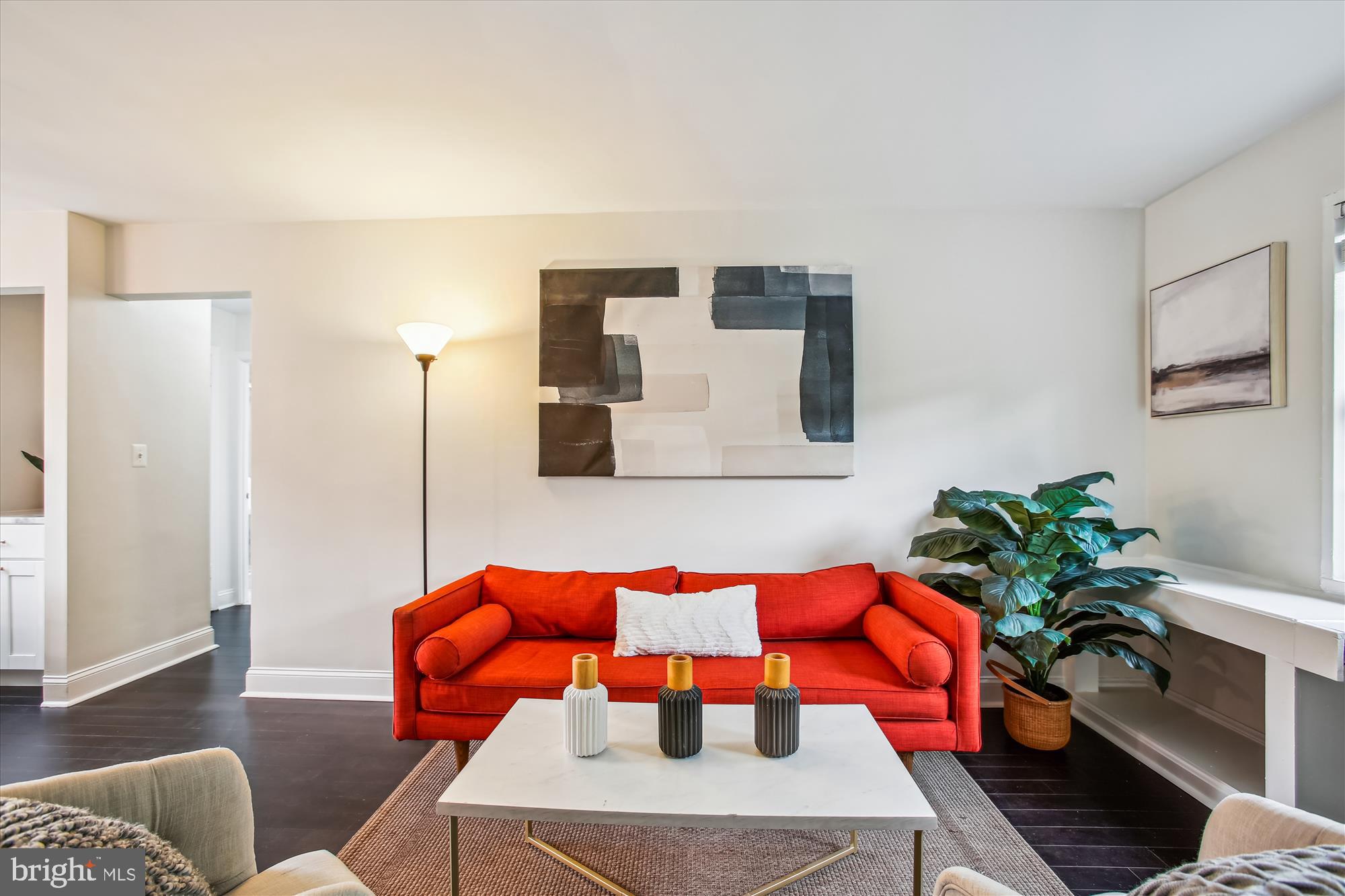 1712 W ABINGDON DRIVE 102