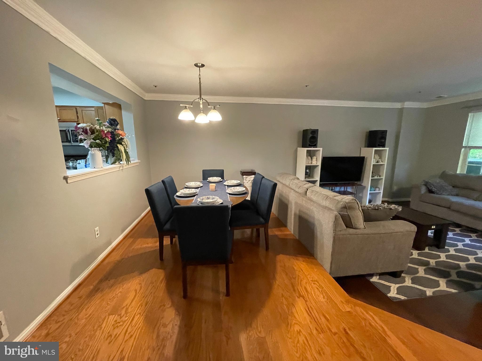 GLENSFORD CONDO - Residential