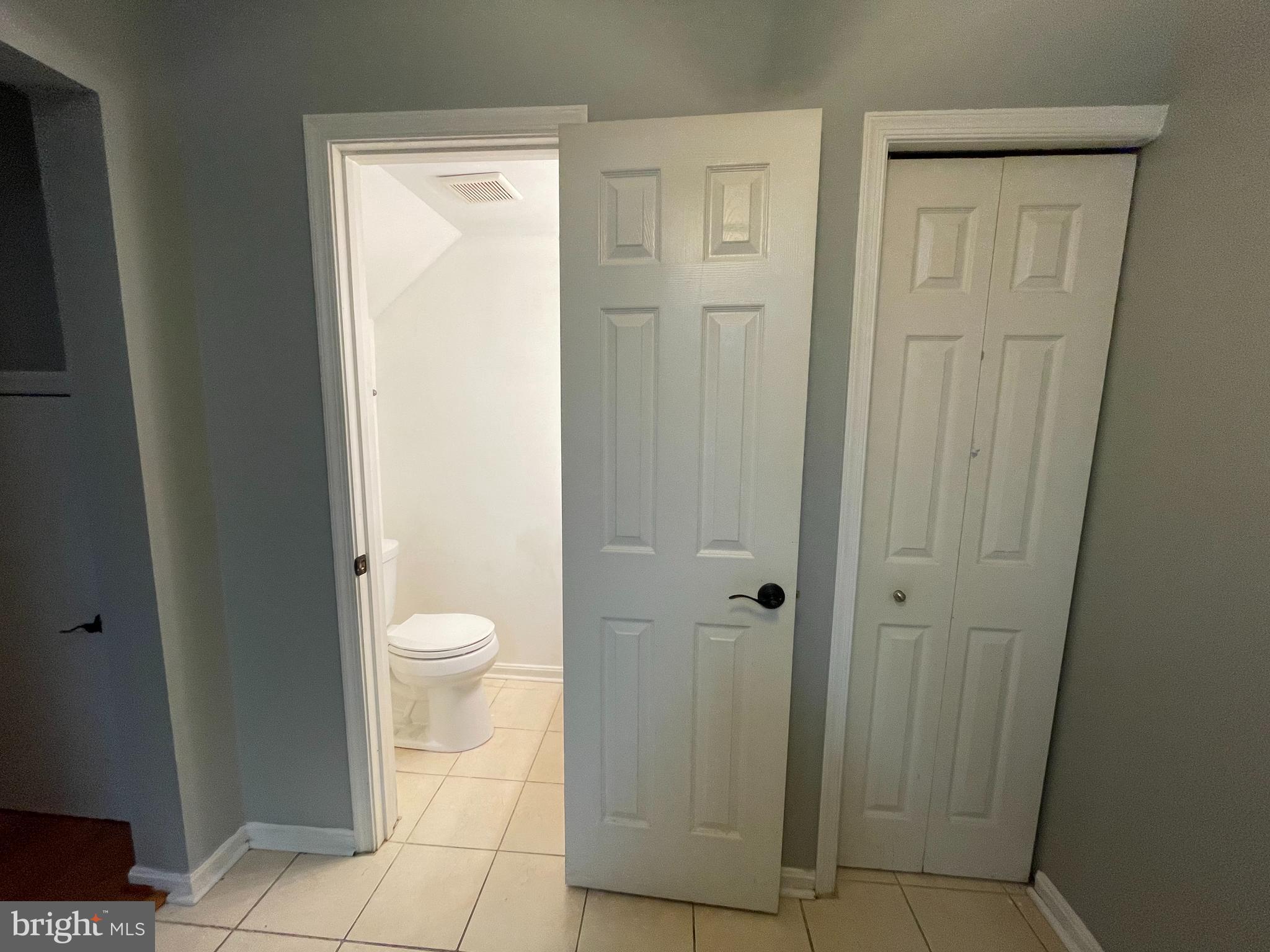 GLENSFORD CONDO - Residential