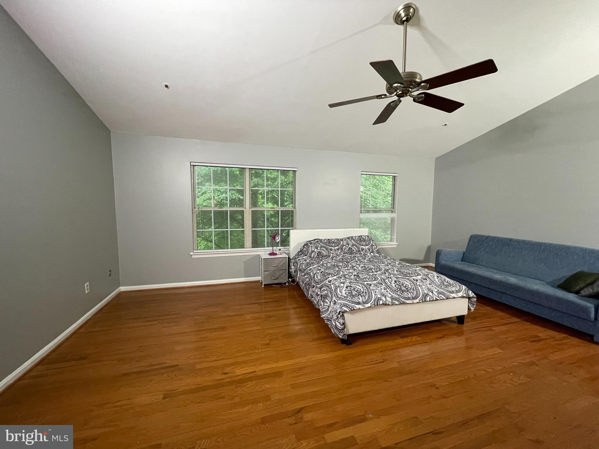 GLENSFORD CONDO - Residential