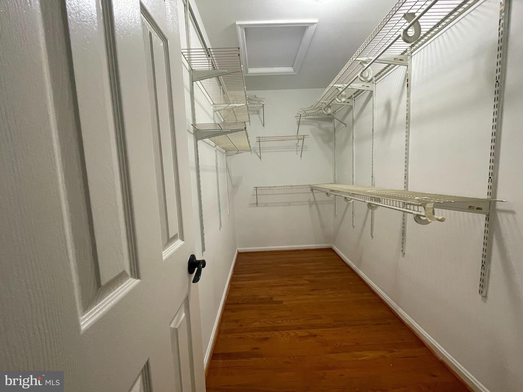 GLENSFORD CONDO - Residential