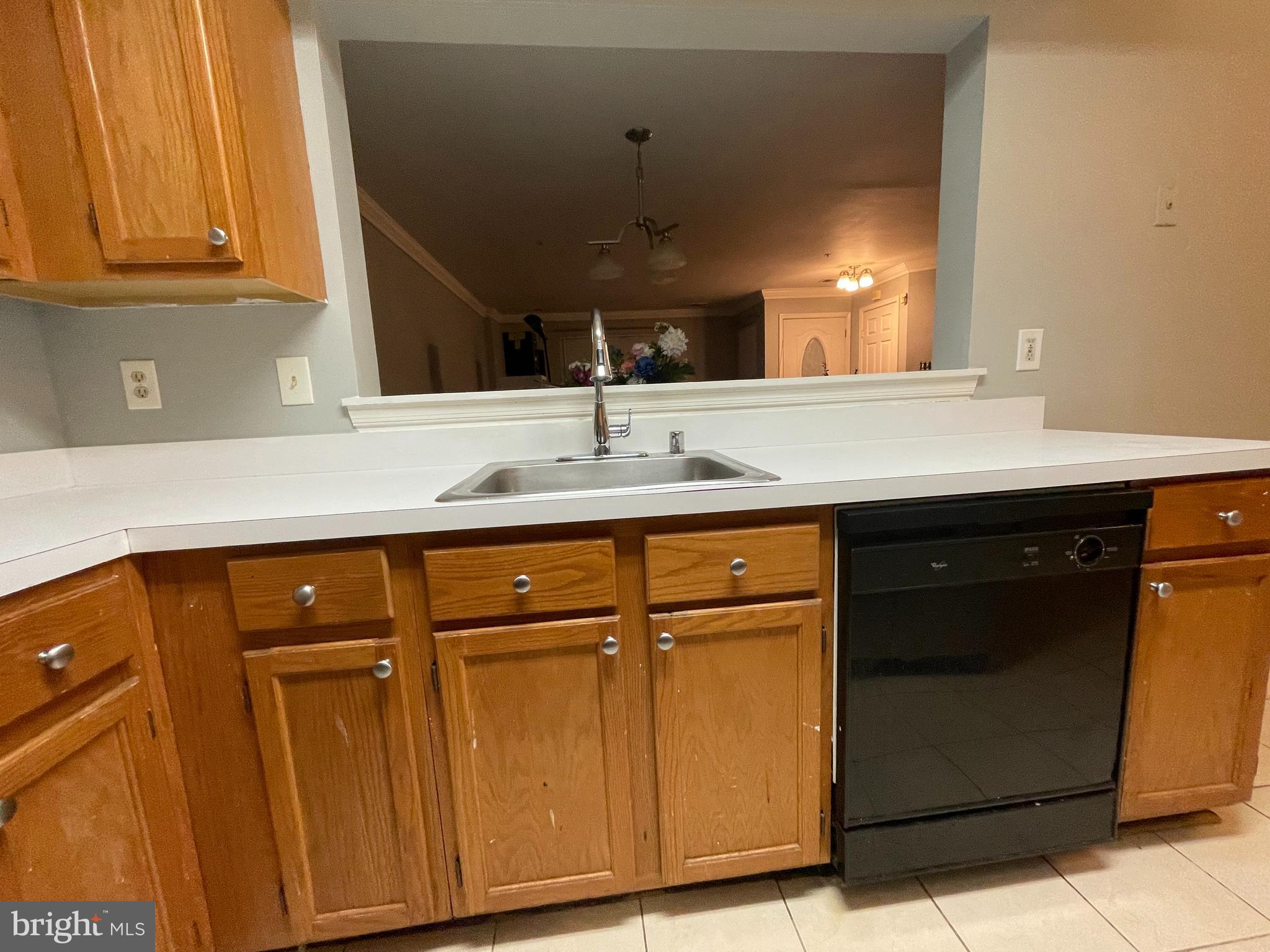 GLENSFORD CONDO - Residential