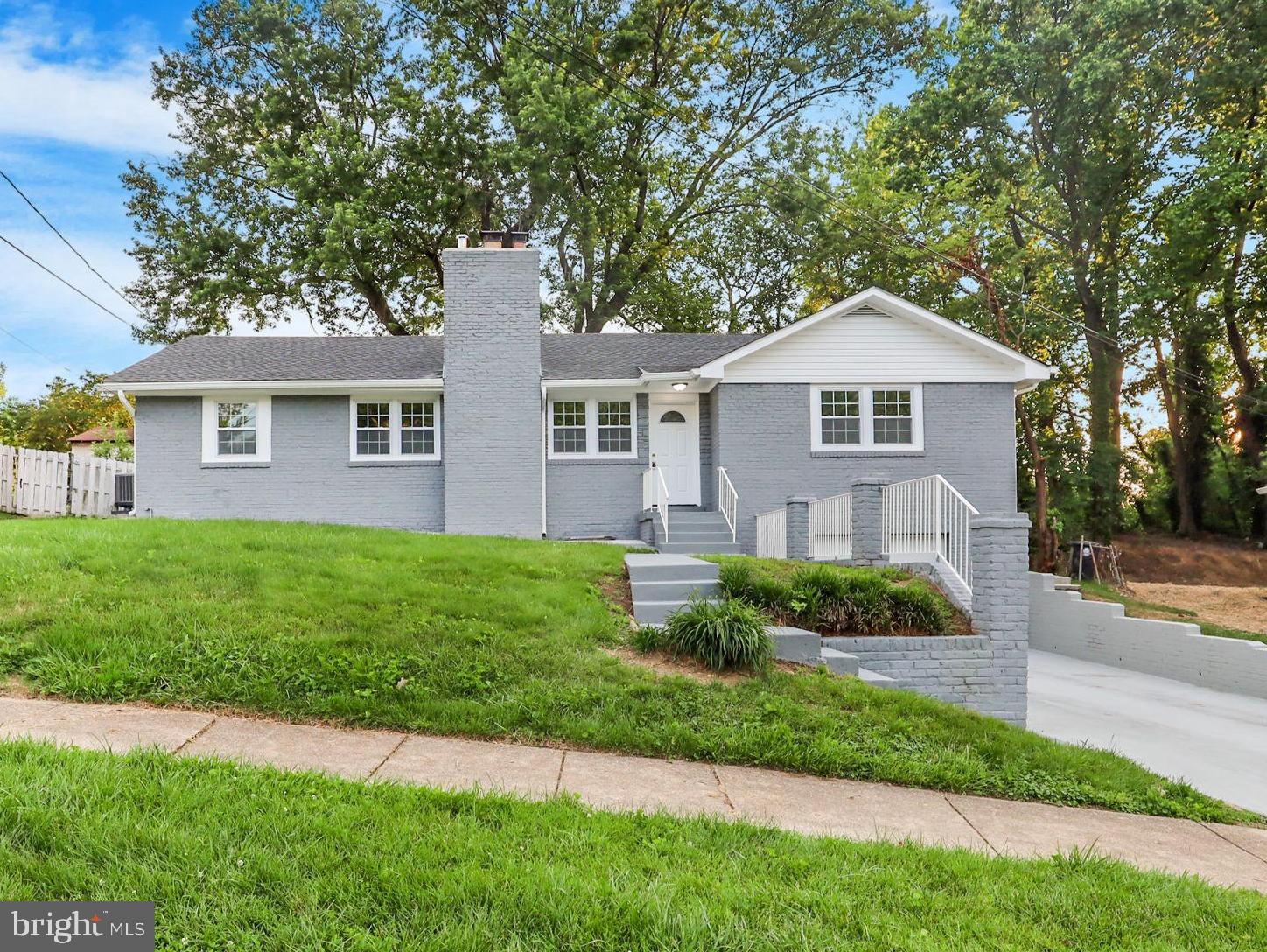 HILLCREST GARDENS - Residential