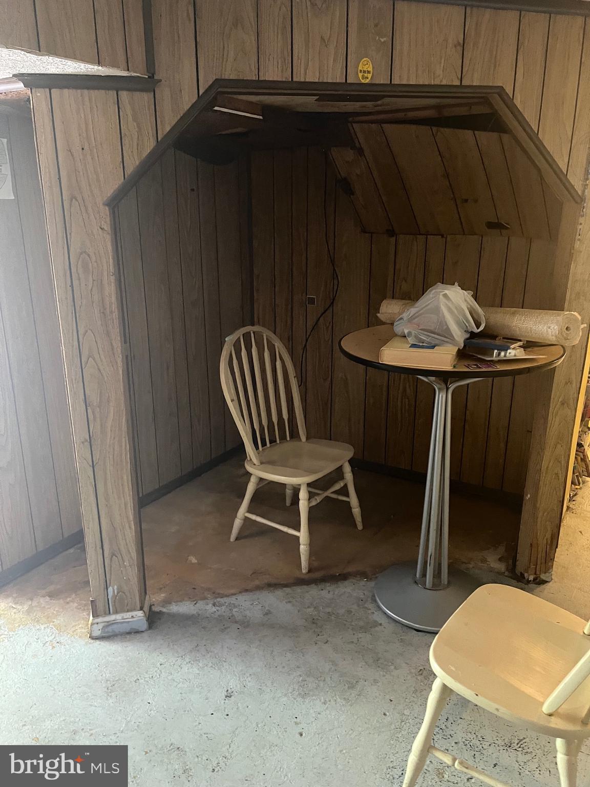 QUEENS CHAPEL MANOR - Residential