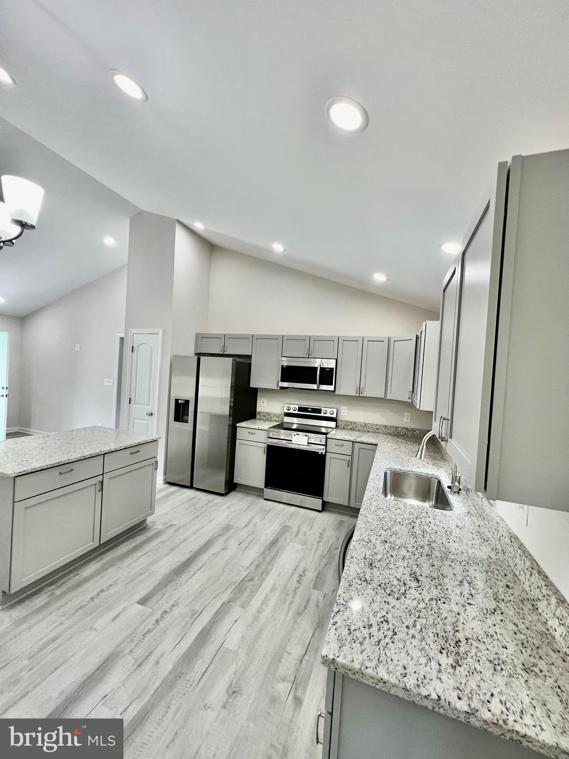 PLACID BAY ESTATES - Residential