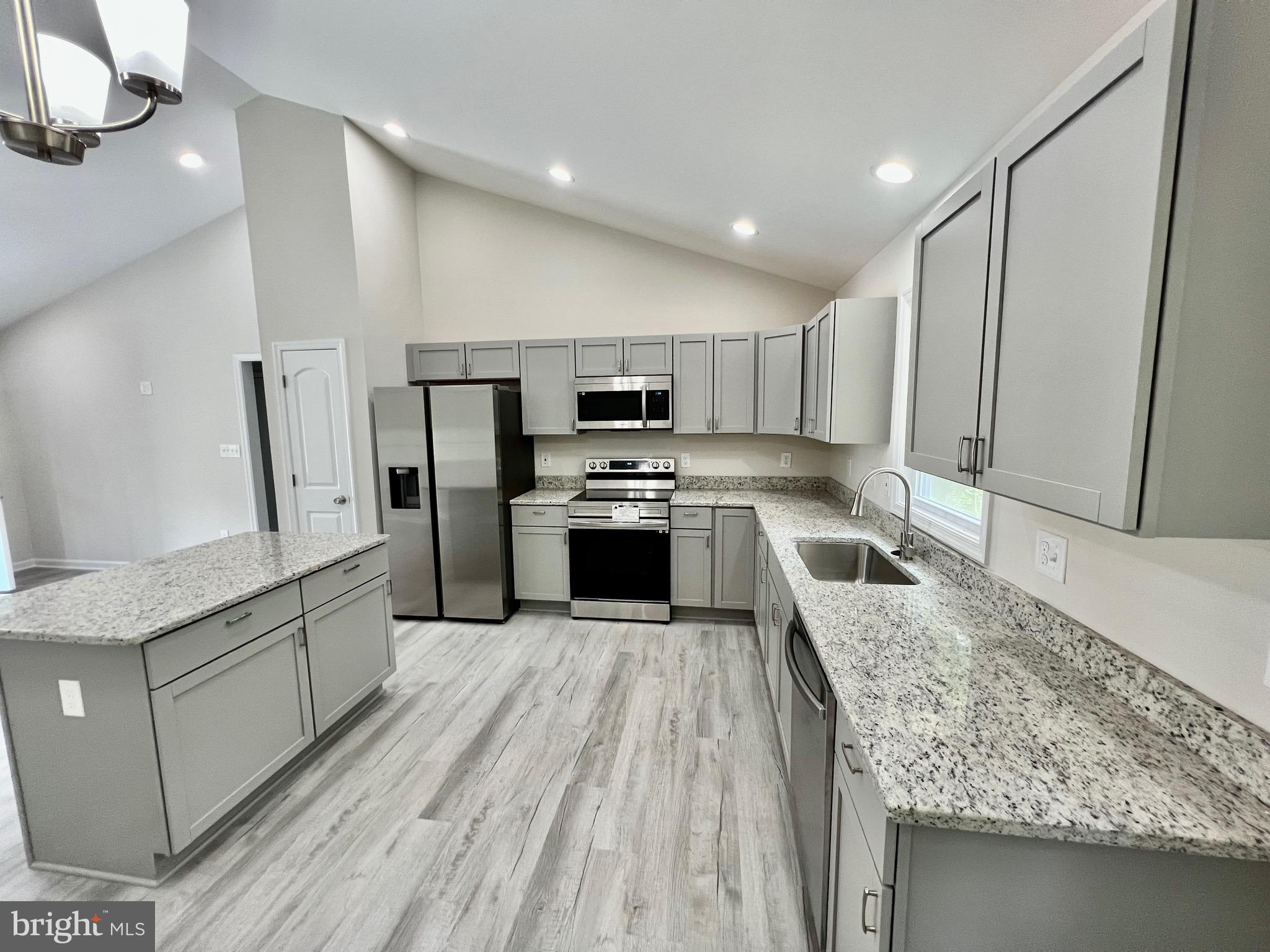 PLACID BAY ESTATES - Residential