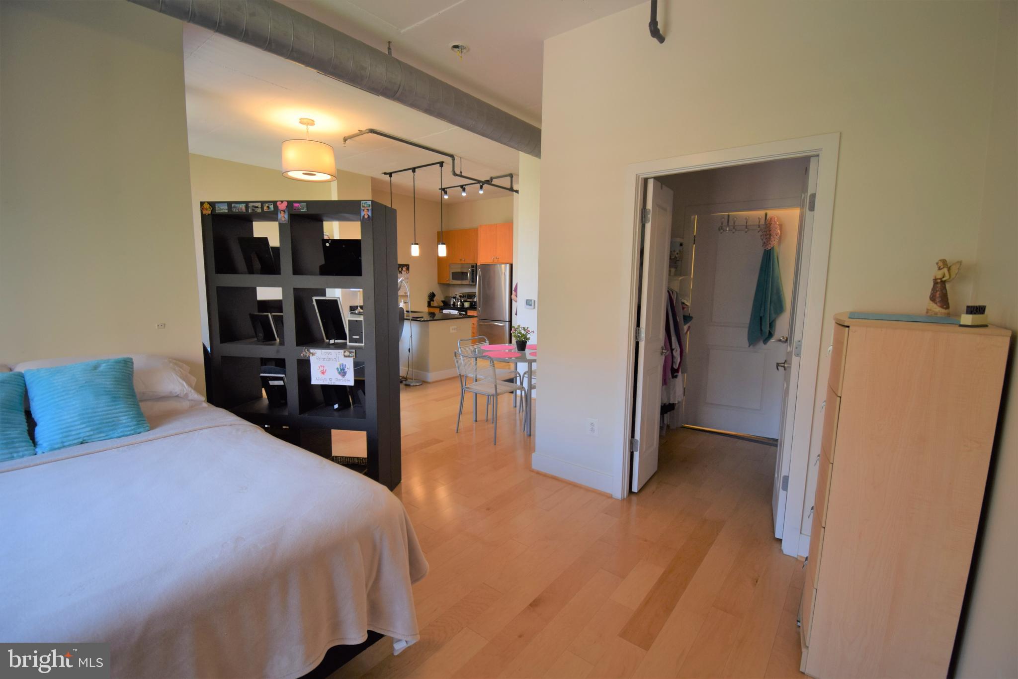 CONDOS AT CARLYLE SQUARE - Residential Lease