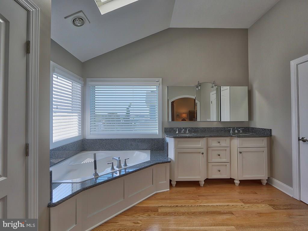 LEWES BEACH - Residential