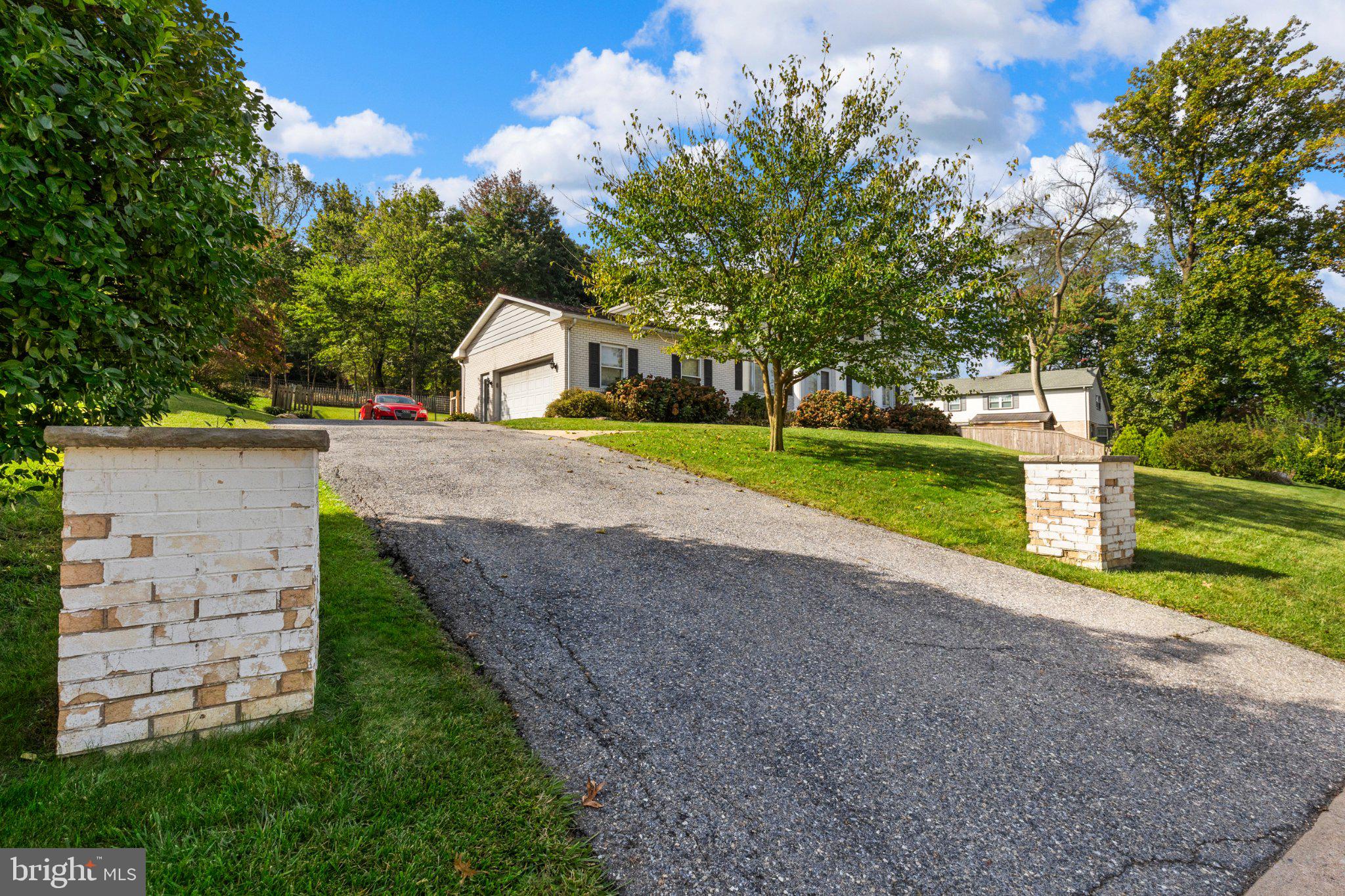 3620 CAYUGA LANE