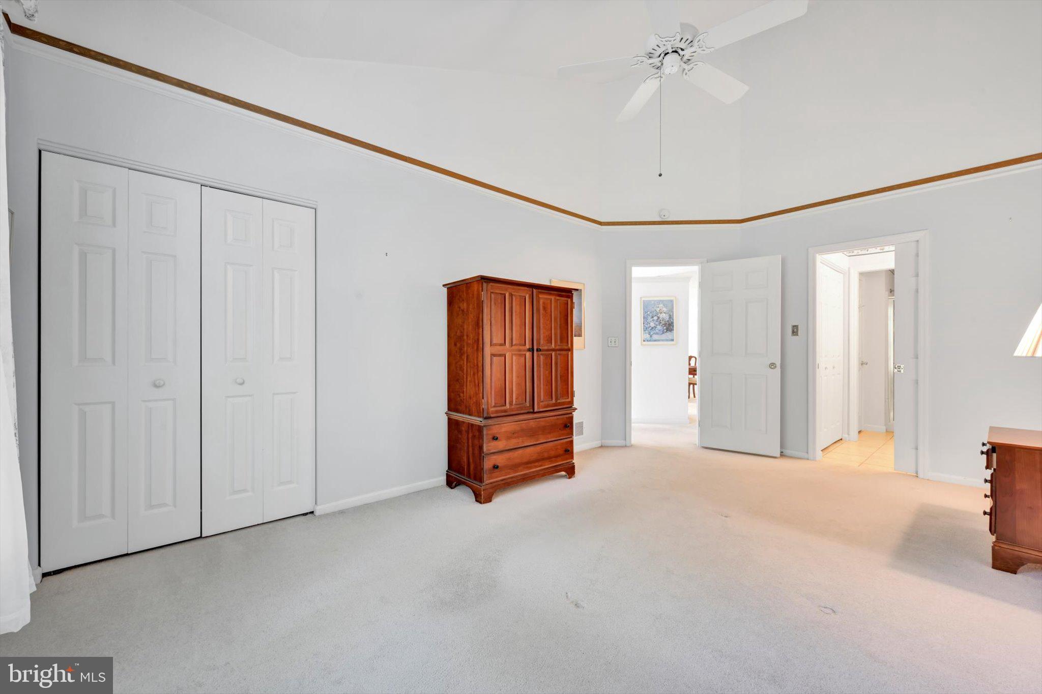 SPRING RIDGE - Residential