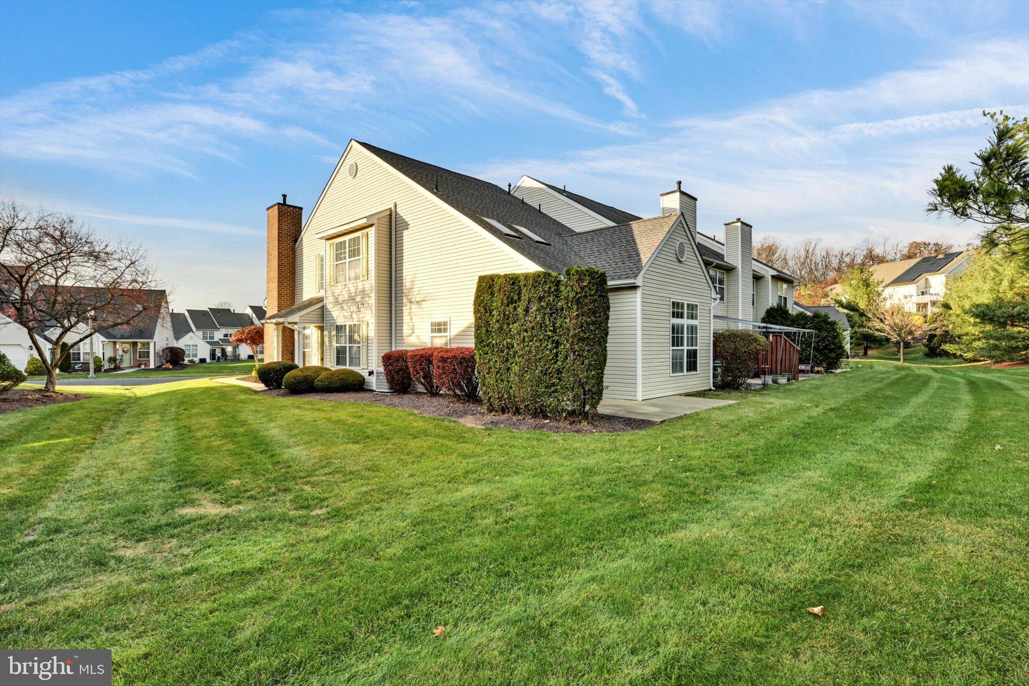 SPRING RIDGE - Residential