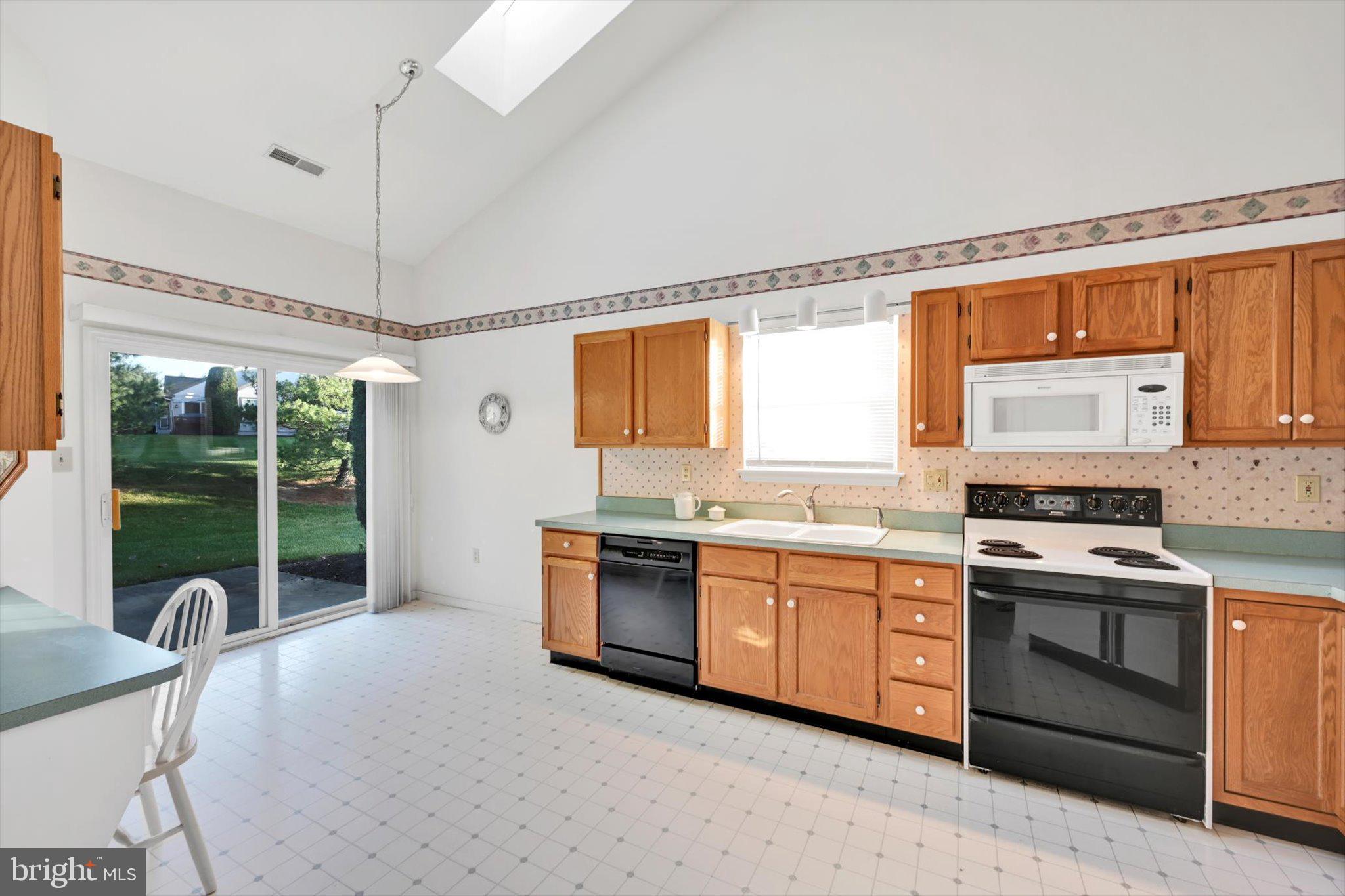 SPRING RIDGE - Residential