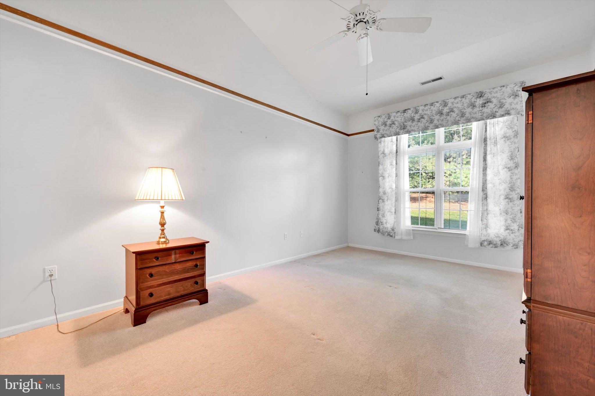 SPRING RIDGE - Residential