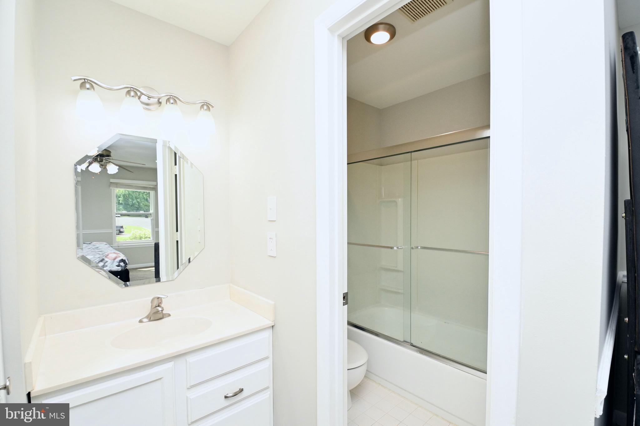 DALE CITY - Residential