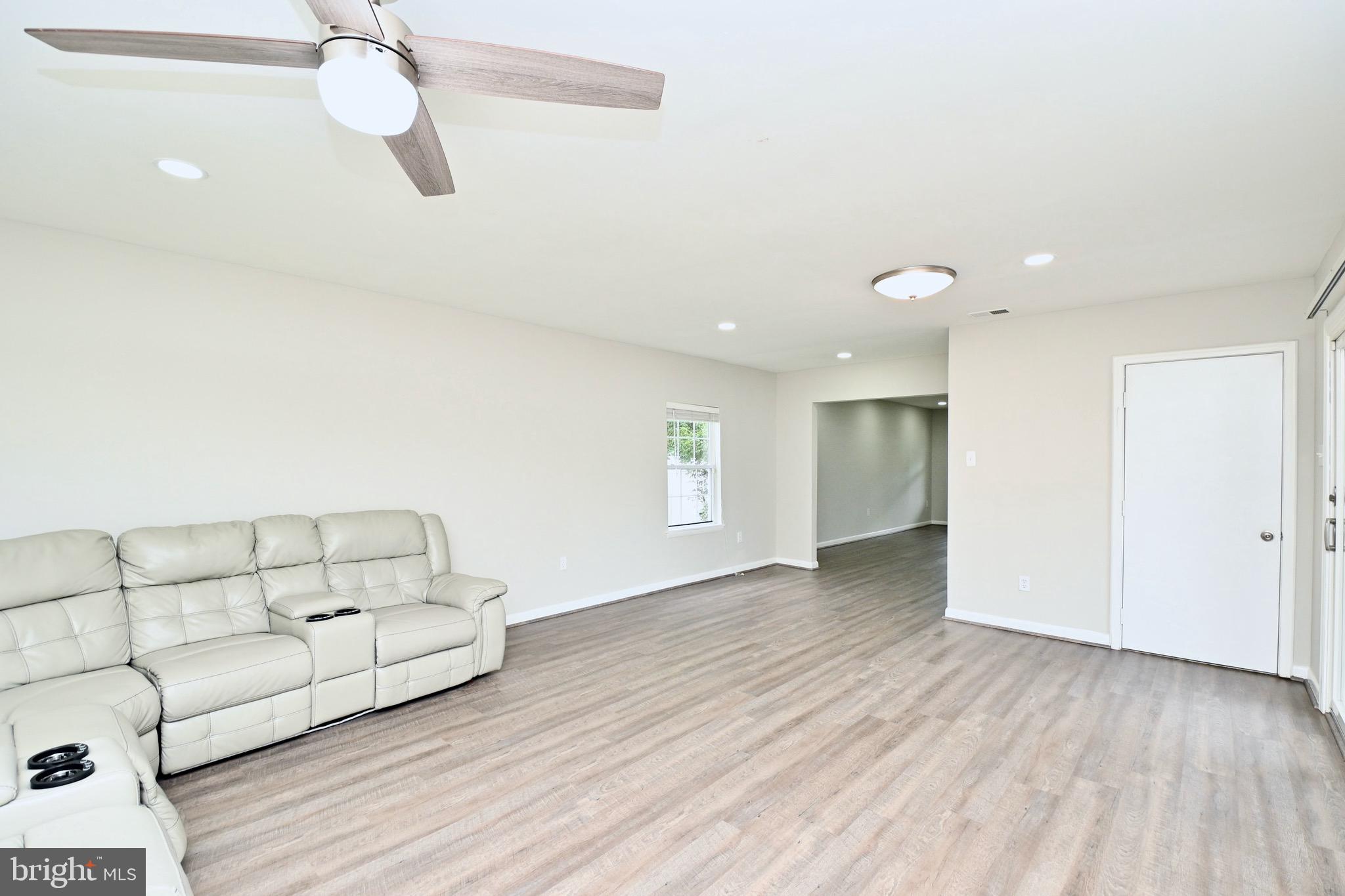 DALE CITY - Residential