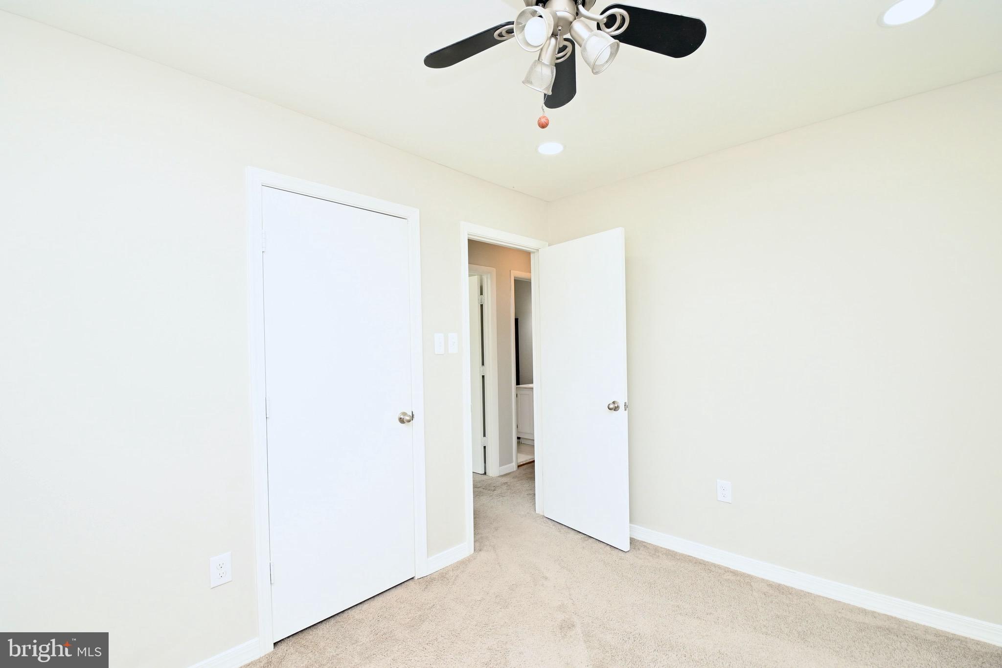 DALE CITY - Residential