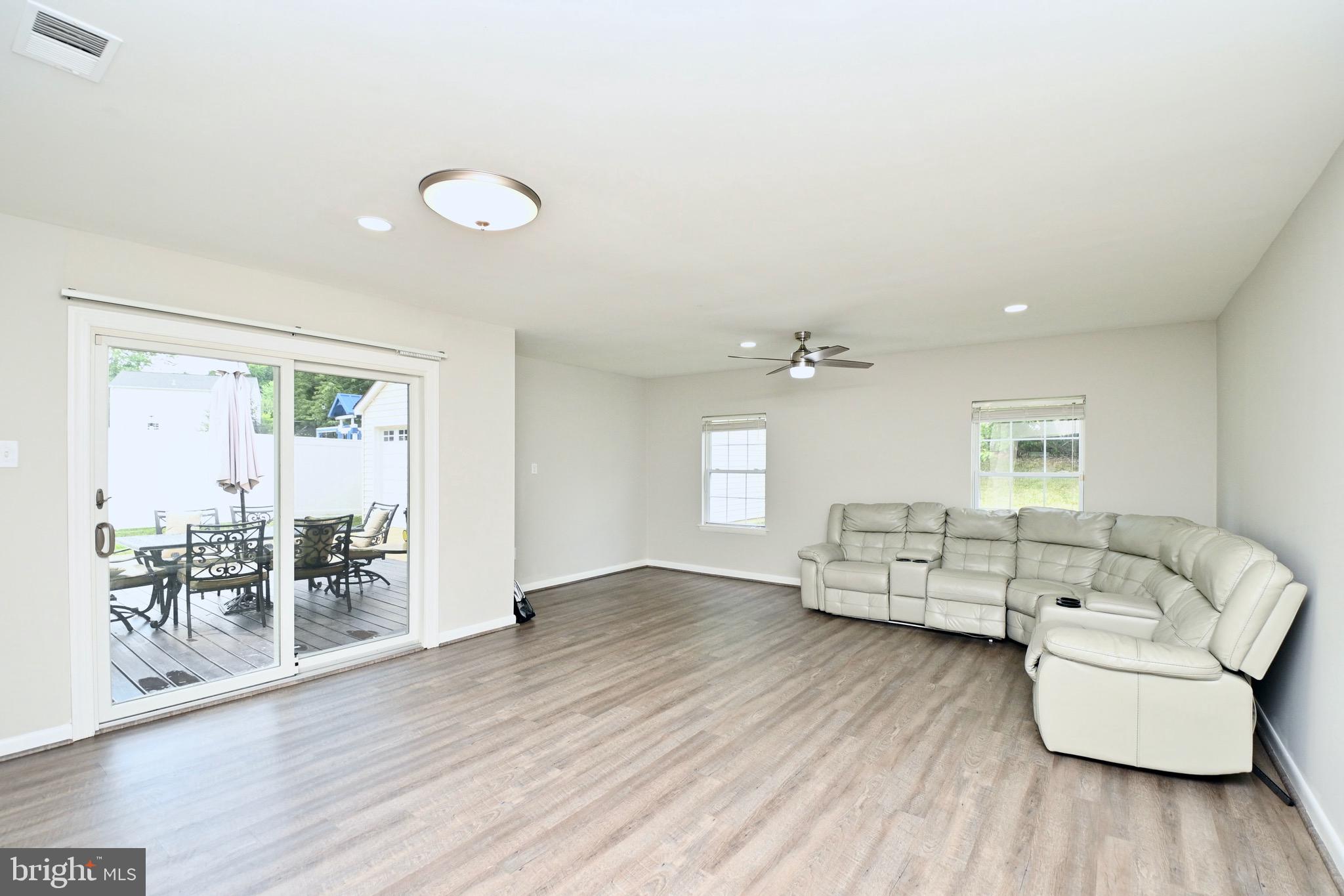 DALE CITY - Residential