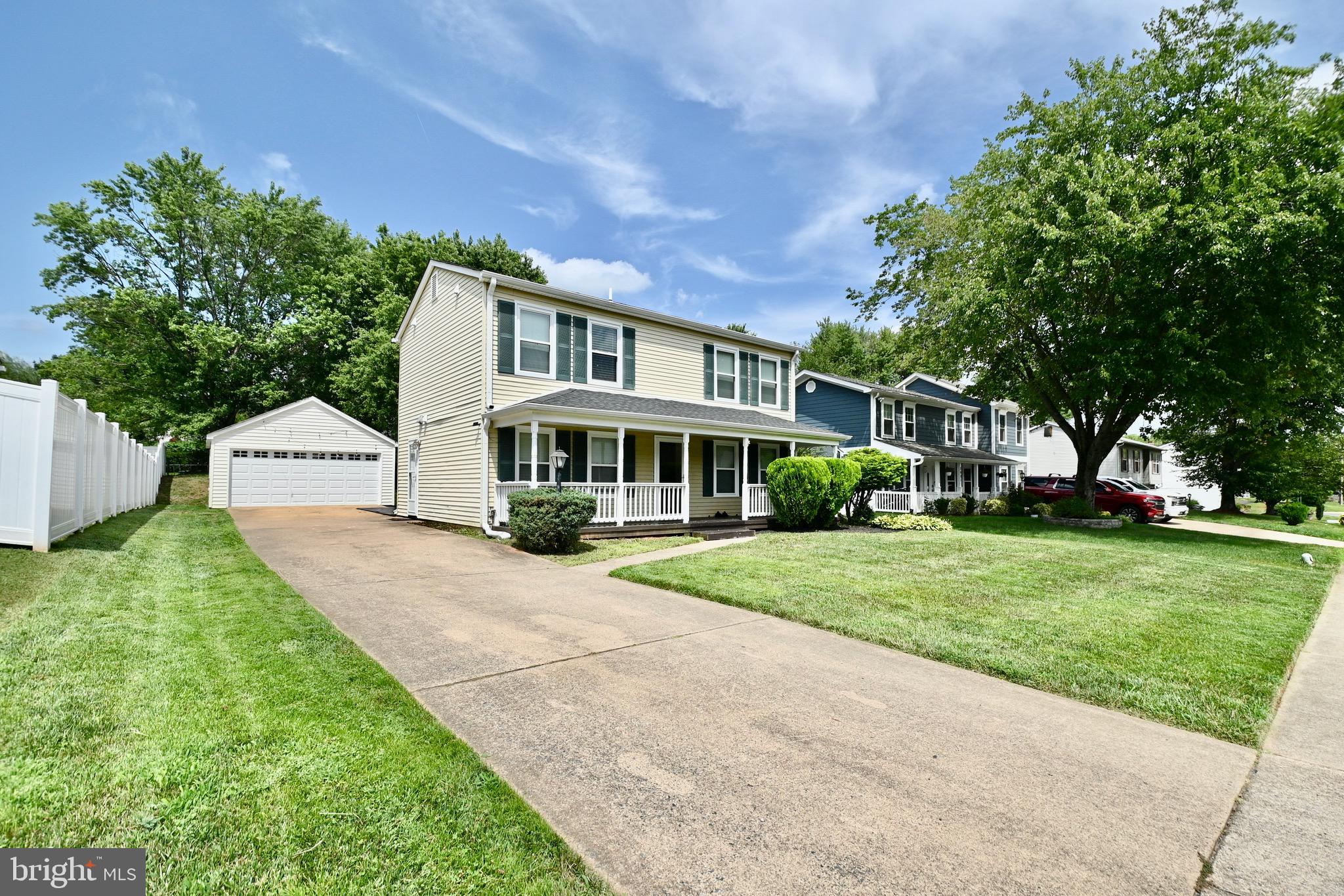 DALE CITY - Residential