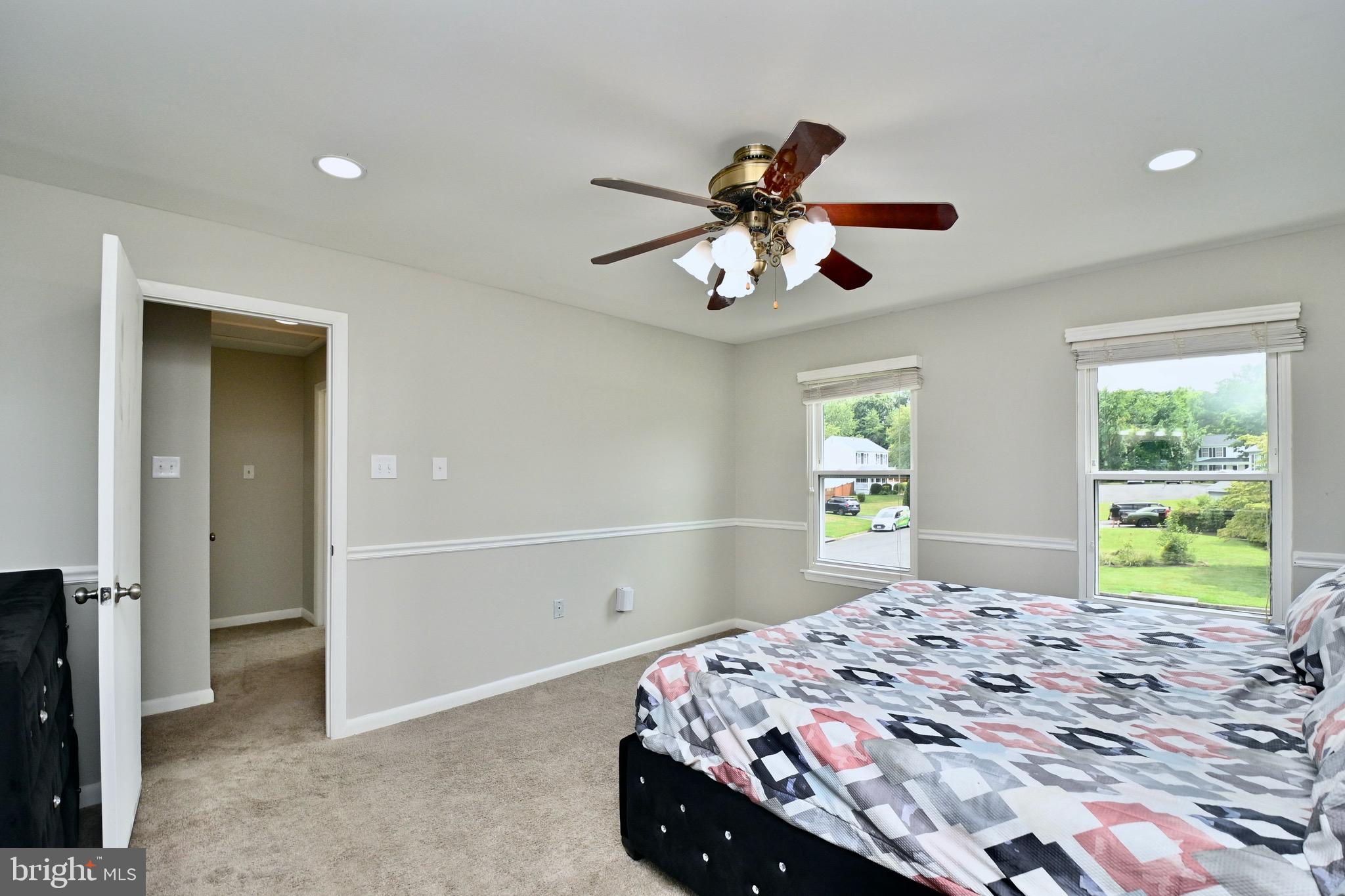 DALE CITY - Residential