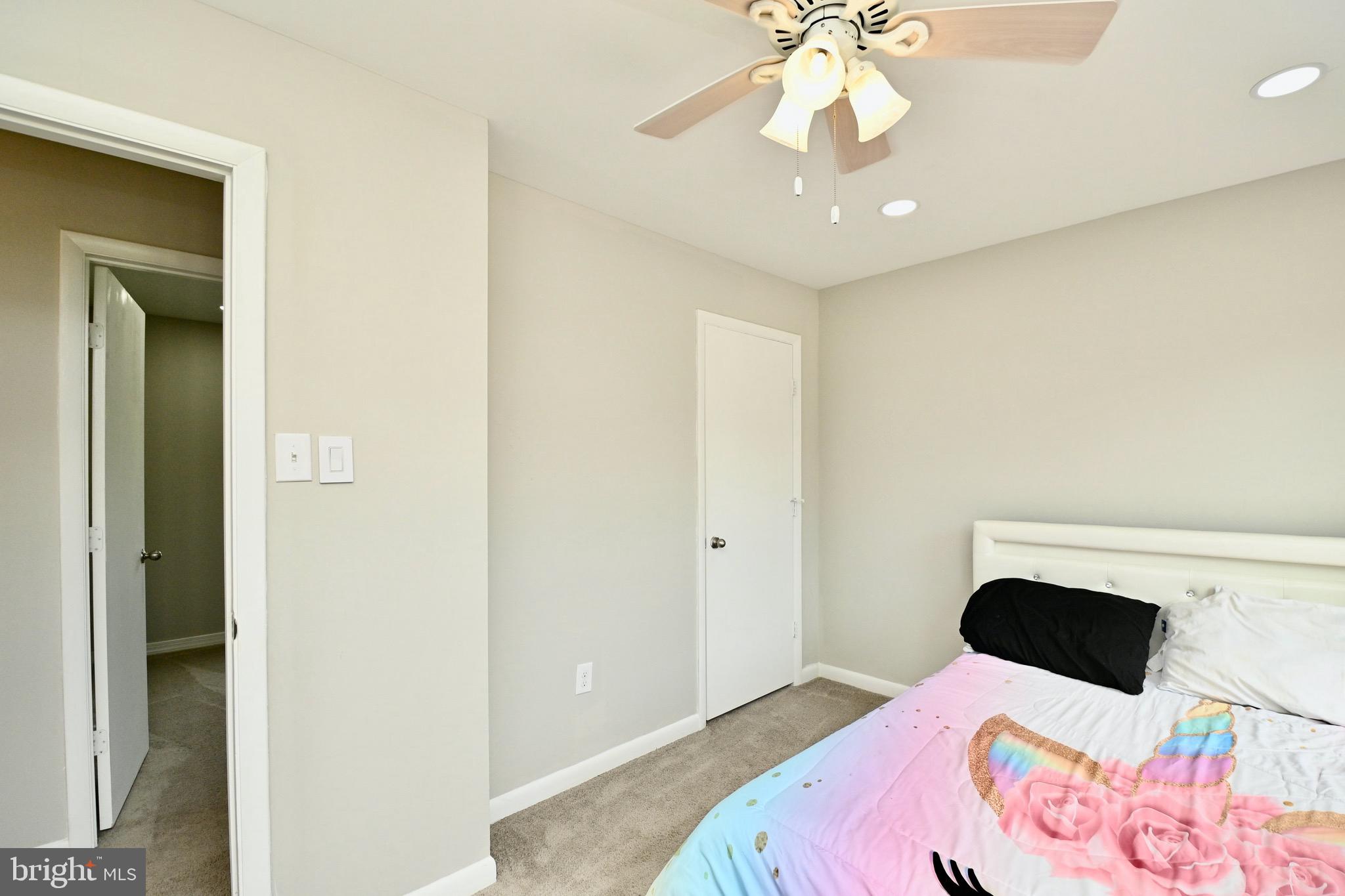 DALE CITY - Residential