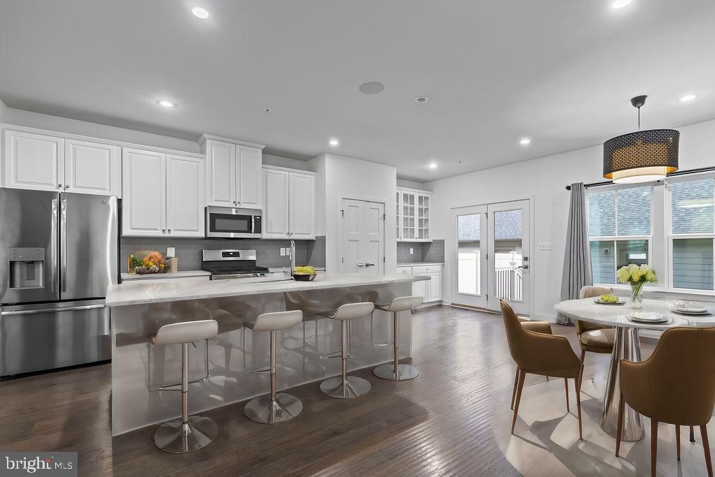 GREENLEIGH AT CROSSROADS - Residential