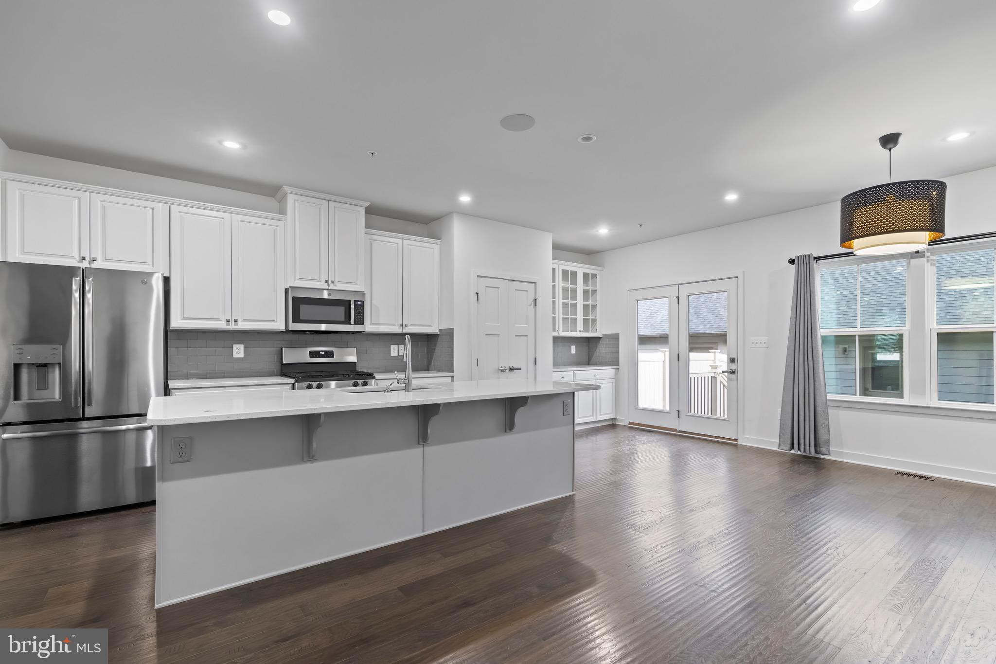 GREENLEIGH AT CROSSROADS - Residential