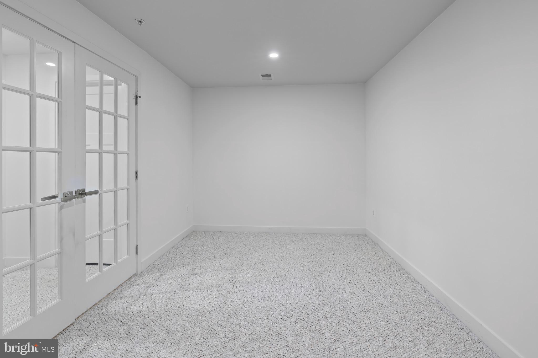 GREENLEIGH AT CROSSROADS - Residential