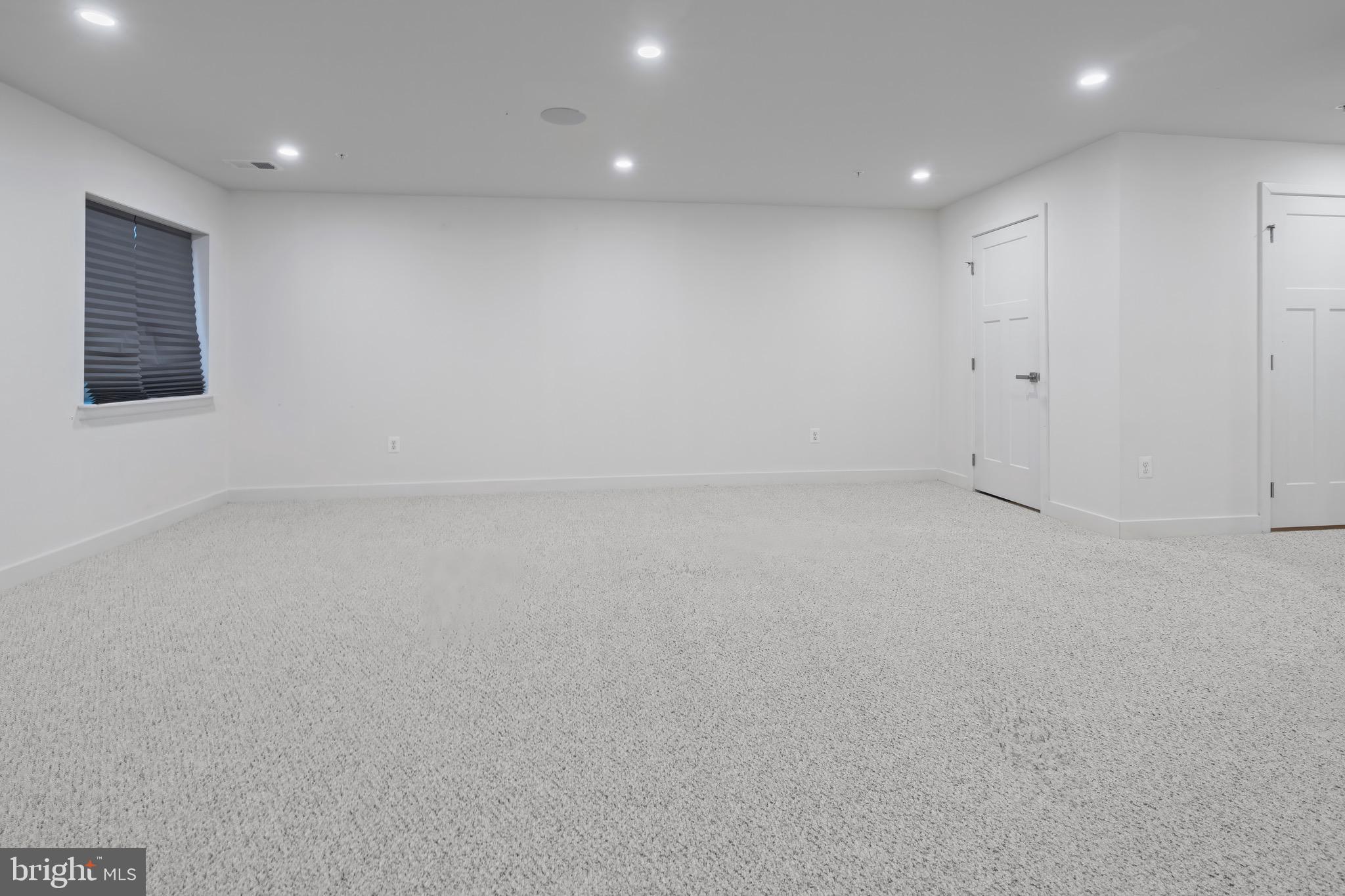 GREENLEIGH AT CROSSROADS - Residential