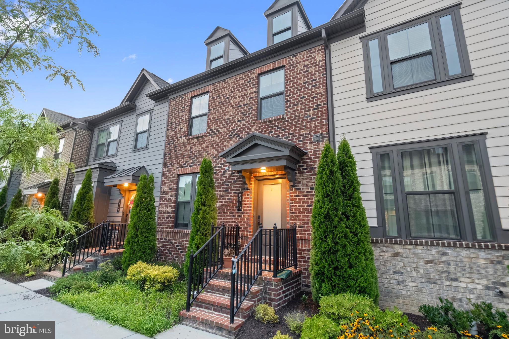 GREENLEIGH AT CROSSROADS - Residential