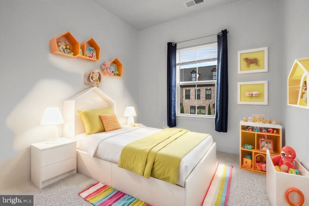 GREENLEIGH AT CROSSROADS - Residential