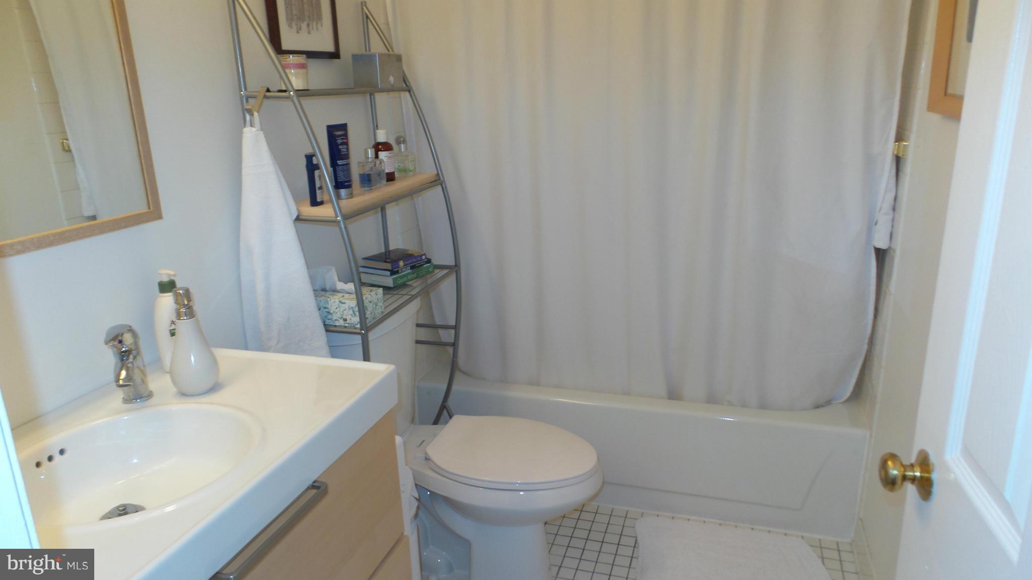 FELLS POINT HISTORIC DISTRICT - Residential Lease