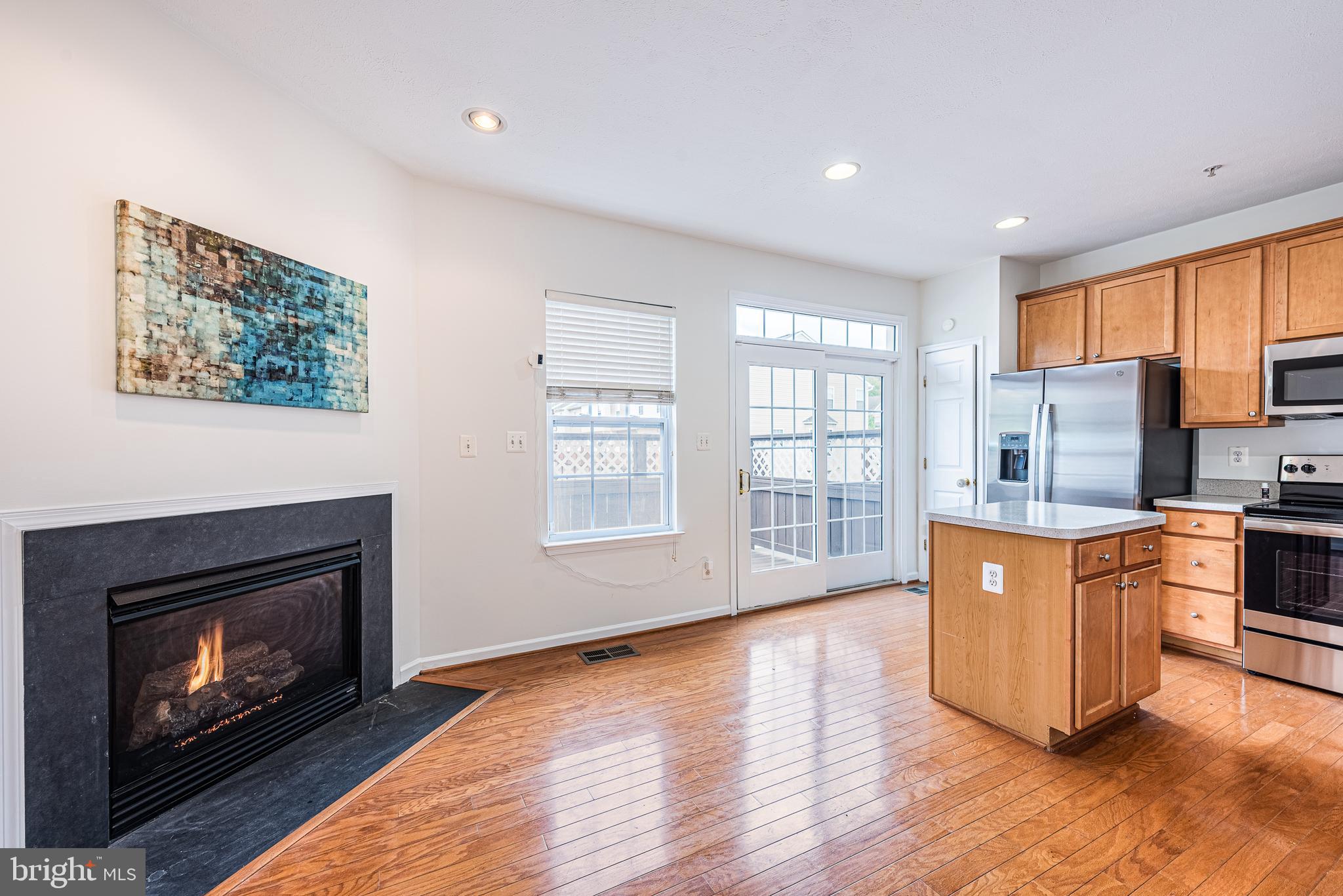 EAGLES LANDING AT WATERS EDGE - Residential