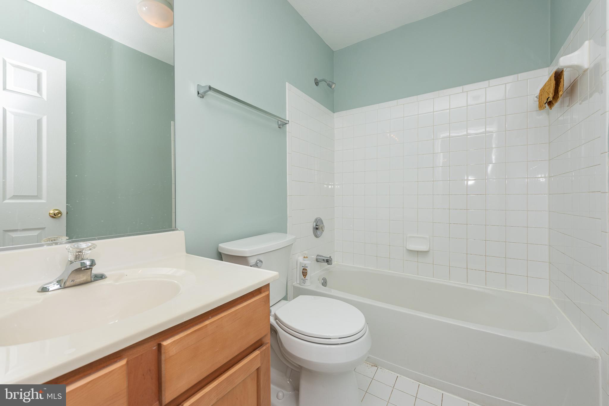 EAGLES LANDING AT WATERS EDGE - Residential