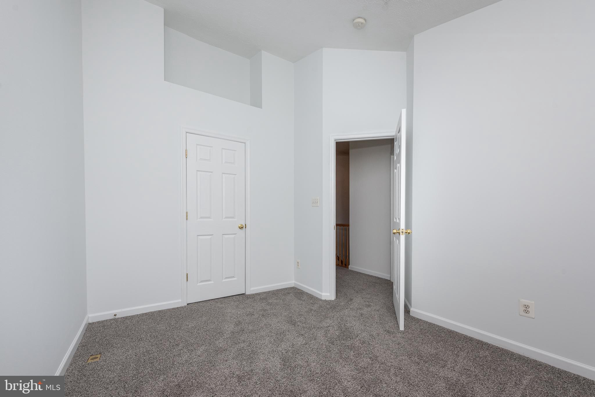 EAGLES LANDING AT WATERS EDGE - Residential