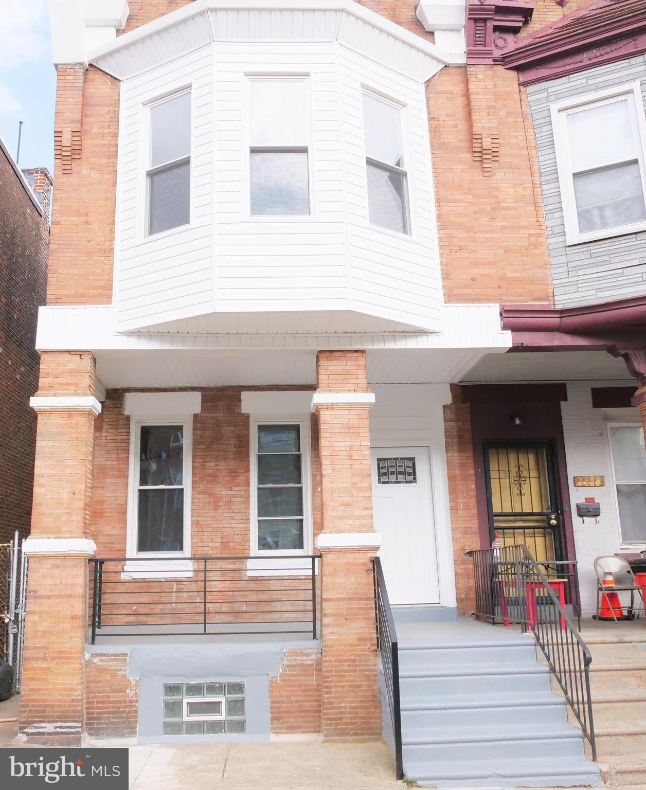 STRAWBERRY MANSION - Residential