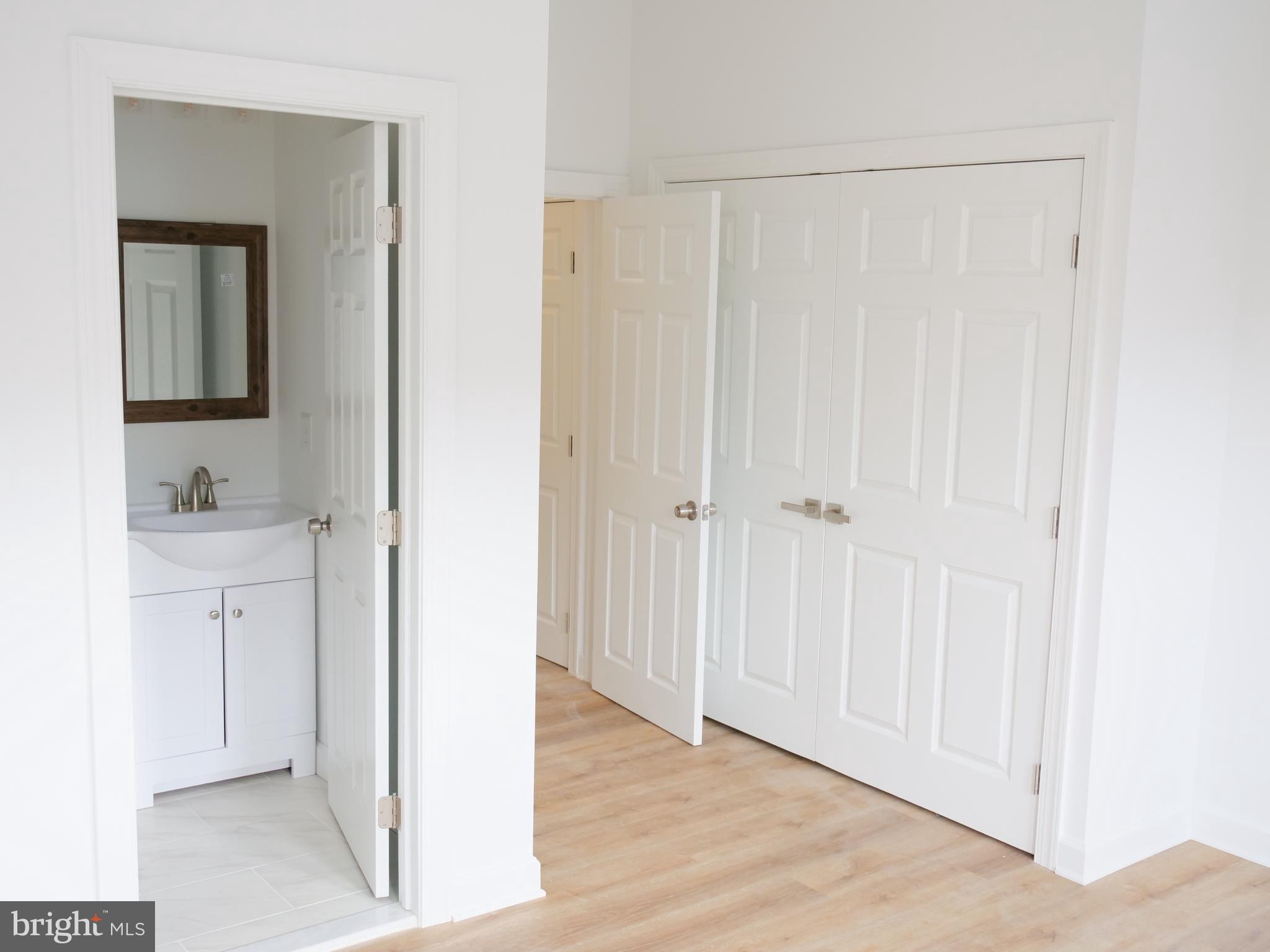 STRAWBERRY MANSION - Residential