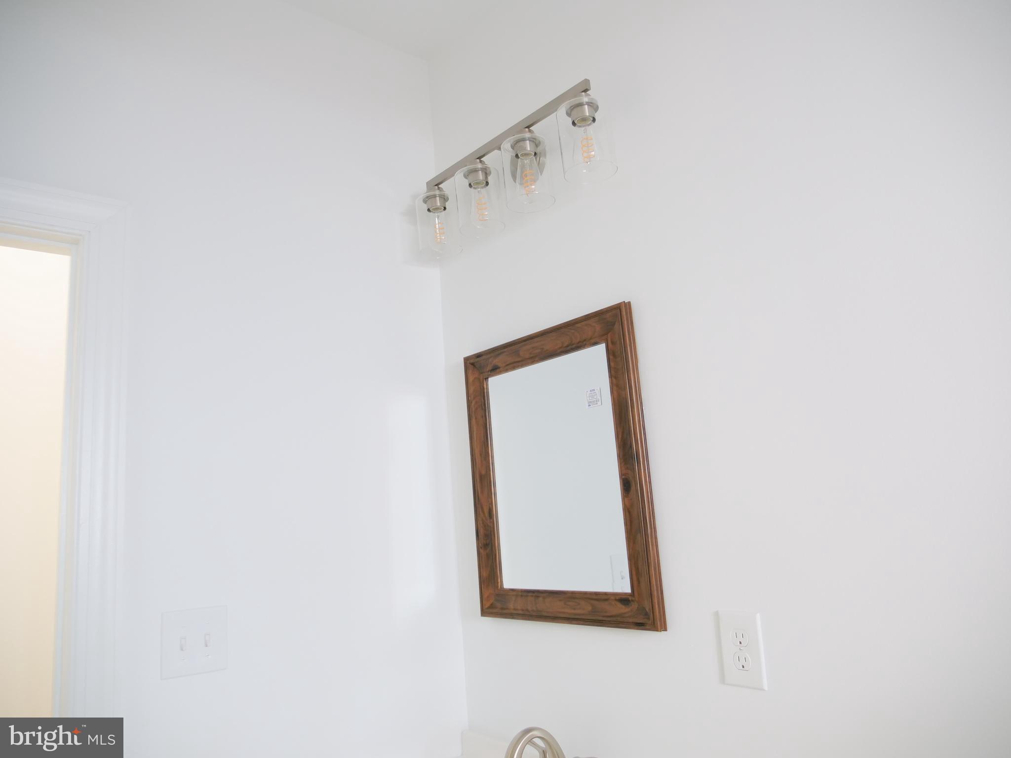 STRAWBERRY MANSION - Residential