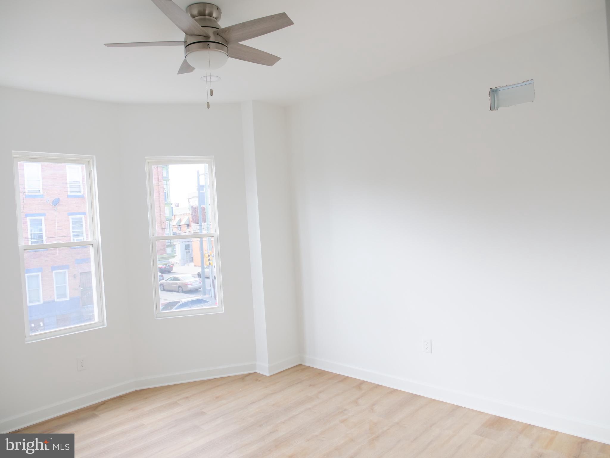 STRAWBERRY MANSION - Residential