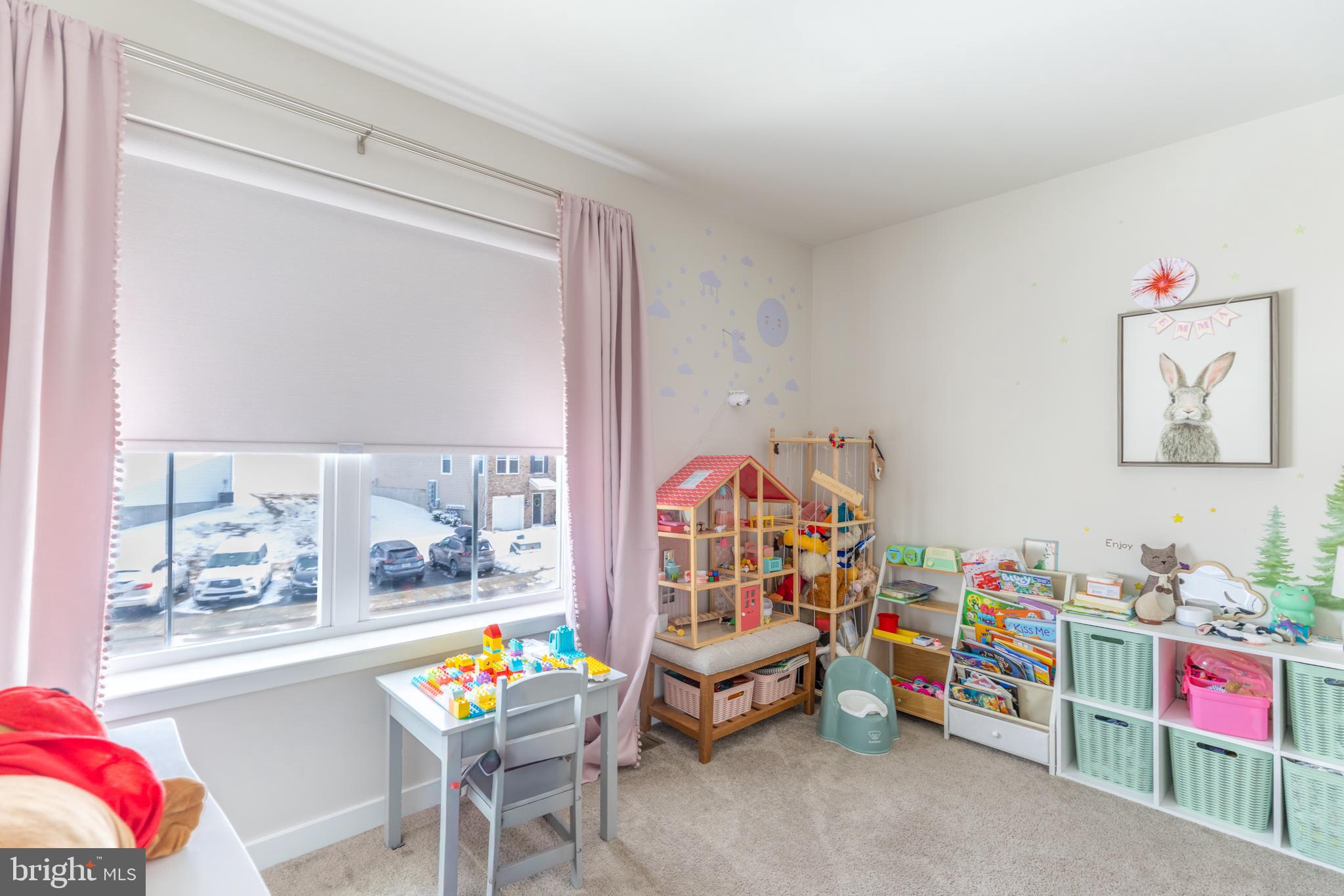 BRINLEY COURT - Residential