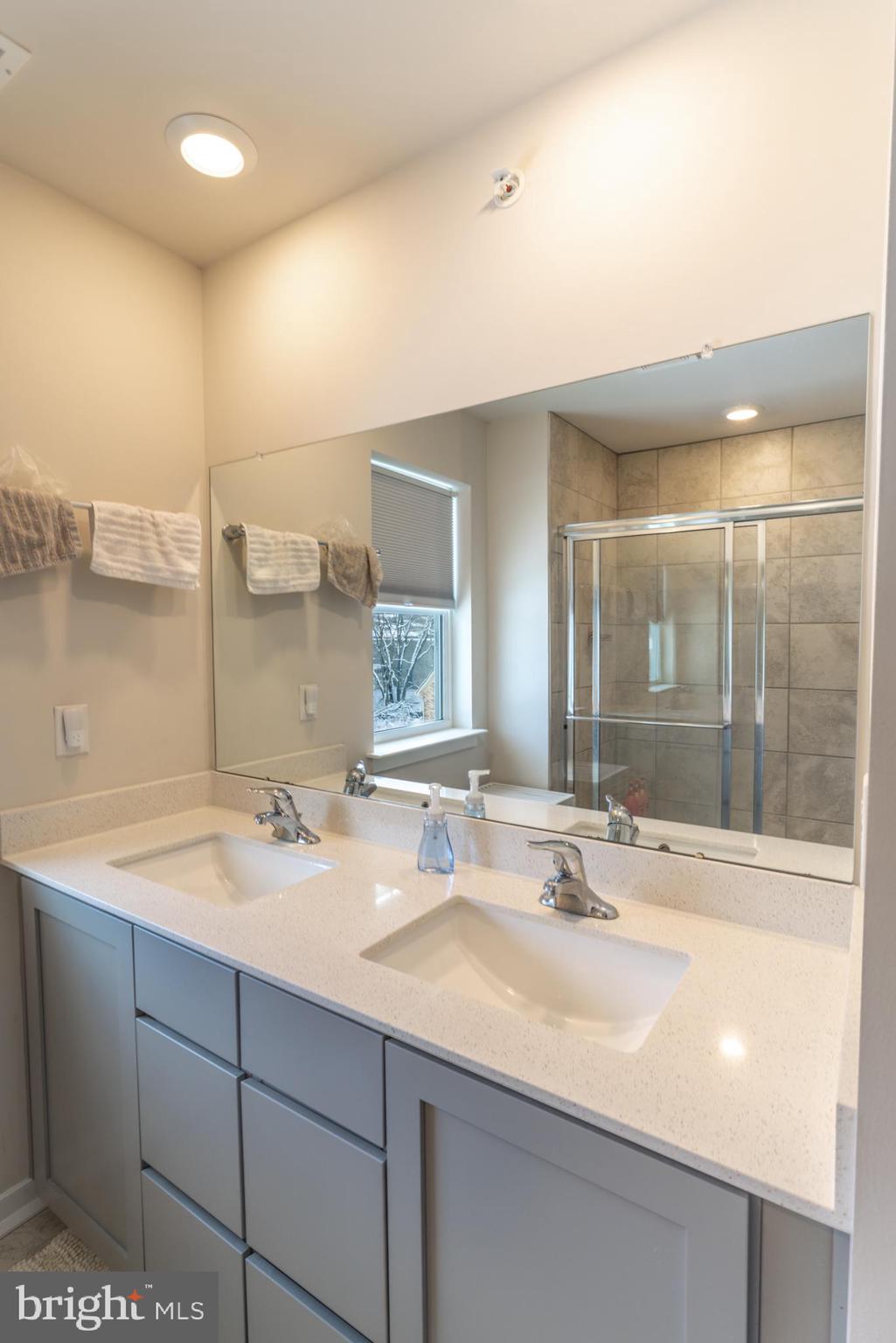 BRINLEY COURT - Residential