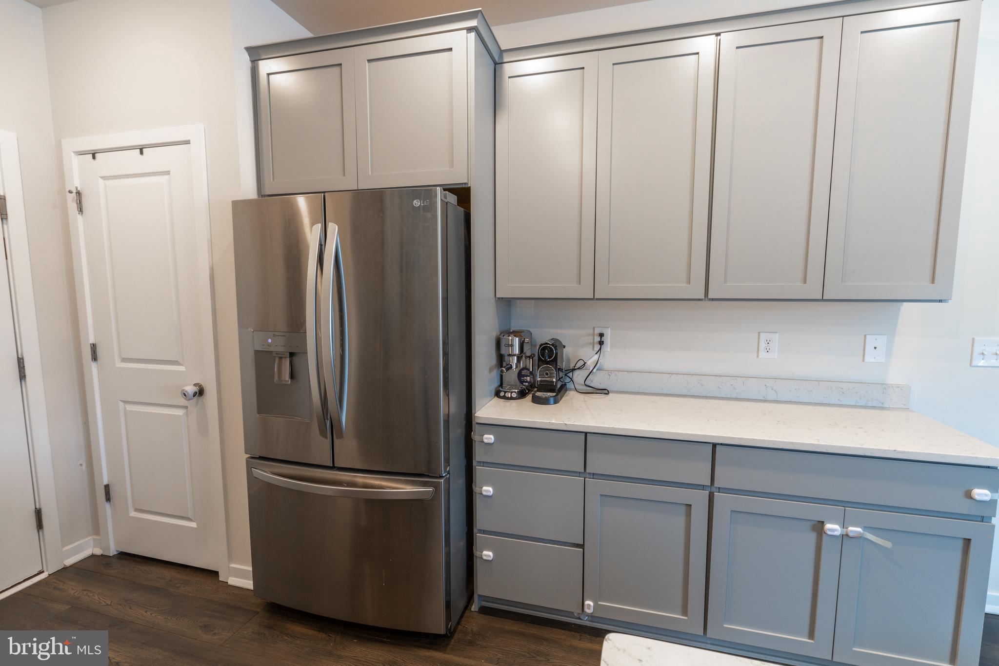 BRINLEY COURT - Residential