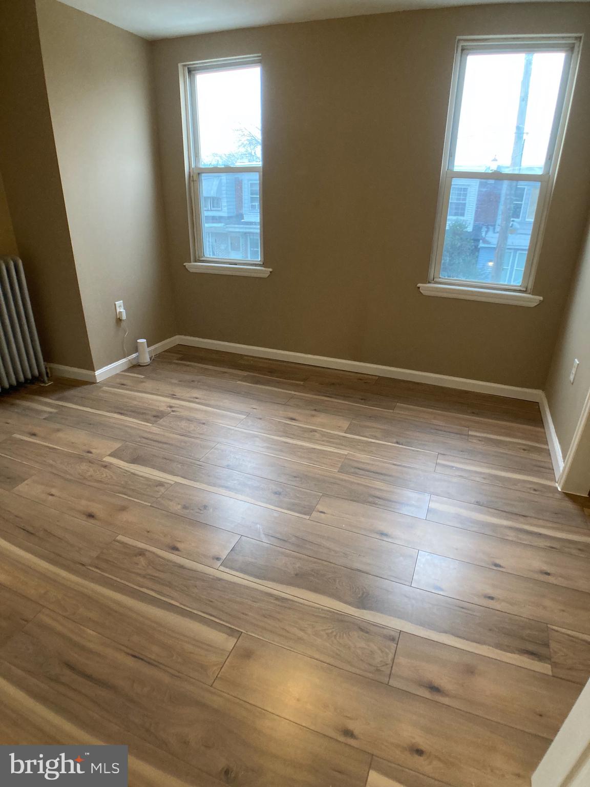 FRANKFORD - Residential Lease