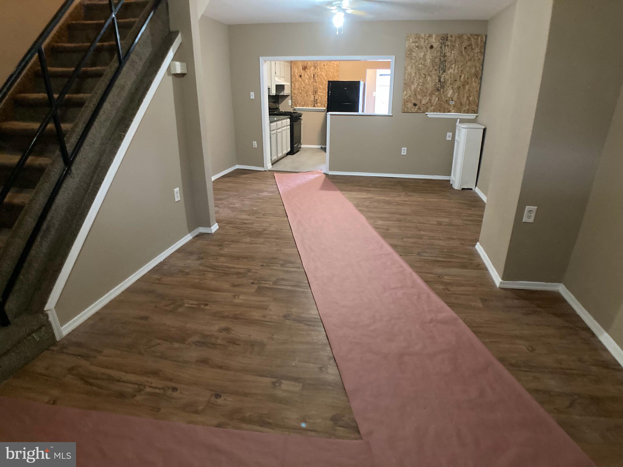 FRANKFORD - Residential Lease