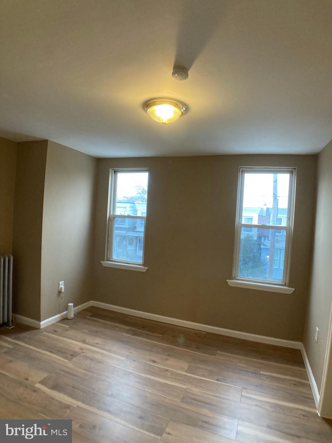 FRANKFORD - Residential Lease