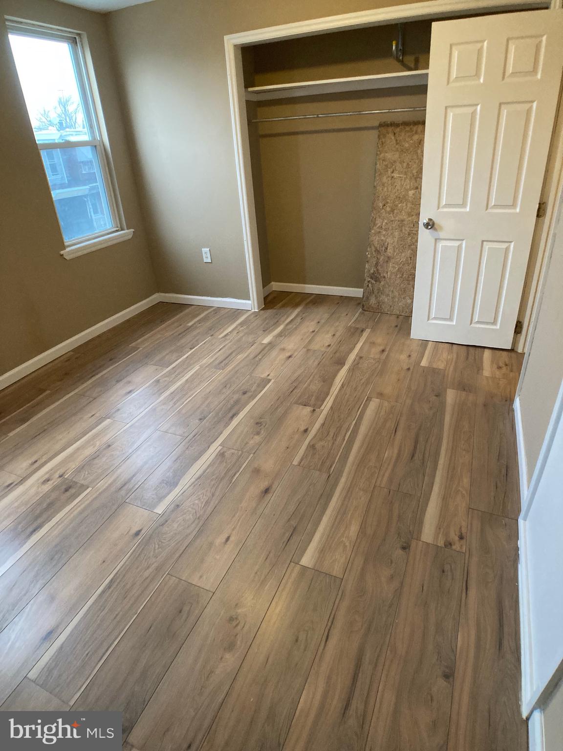 FRANKFORD - Residential Lease